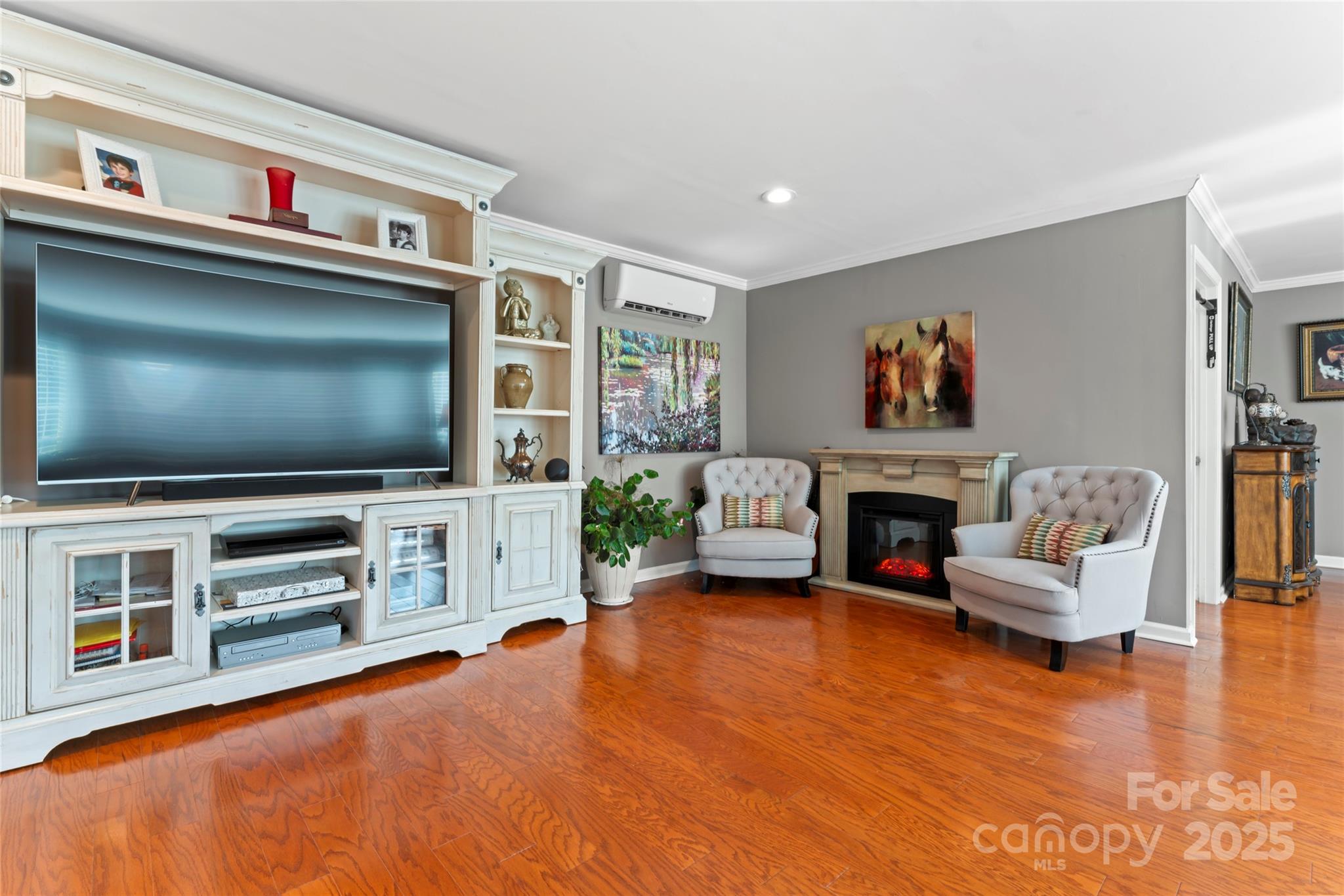 138 Wyanoke Avenue Property Photo 8