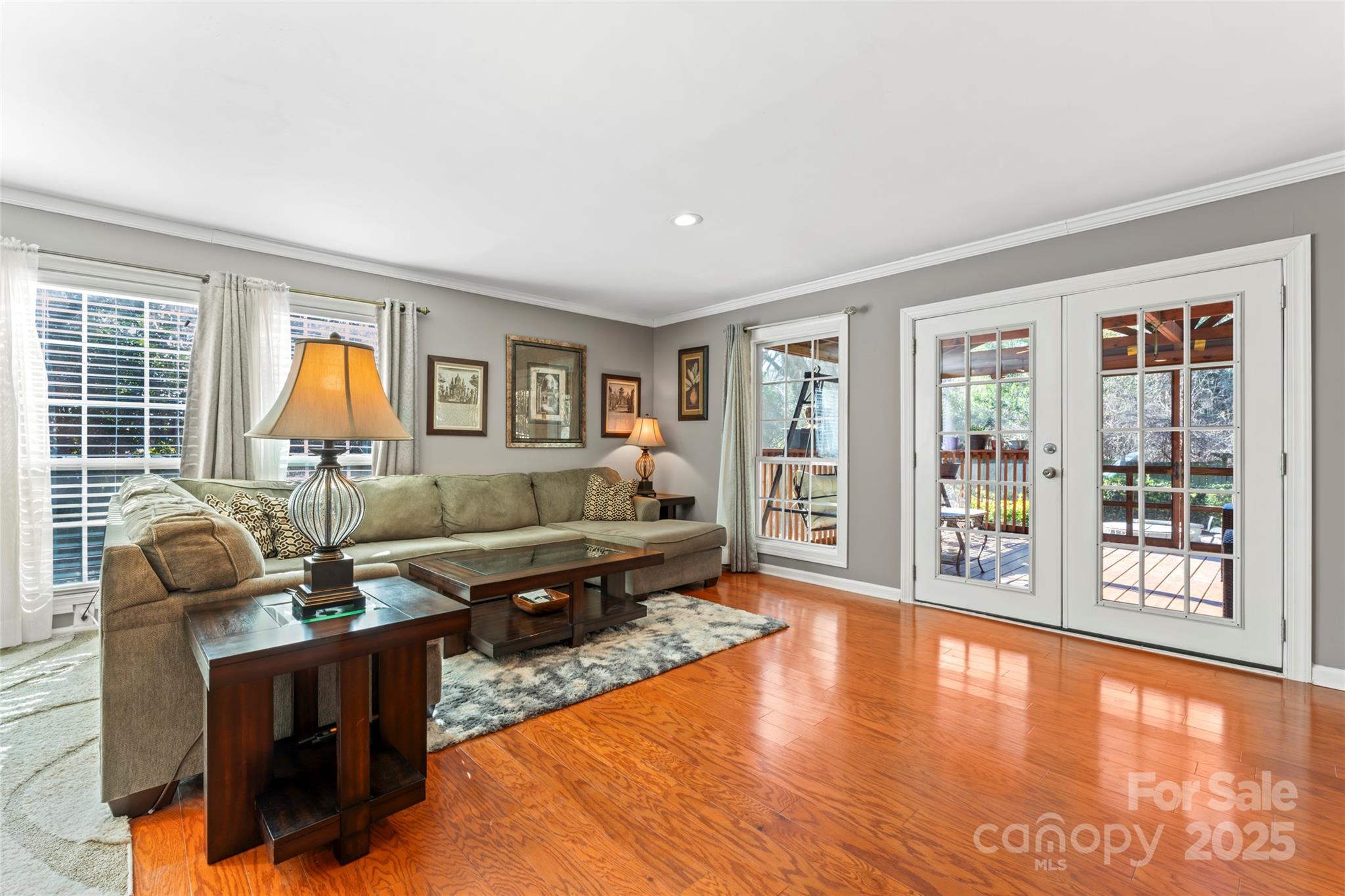 138 Wyanoke Avenue Property Photo 9