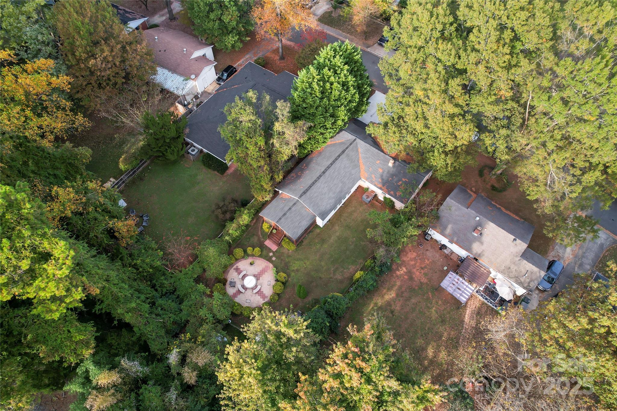 138 Wyanoke Avenue Property Photo 10