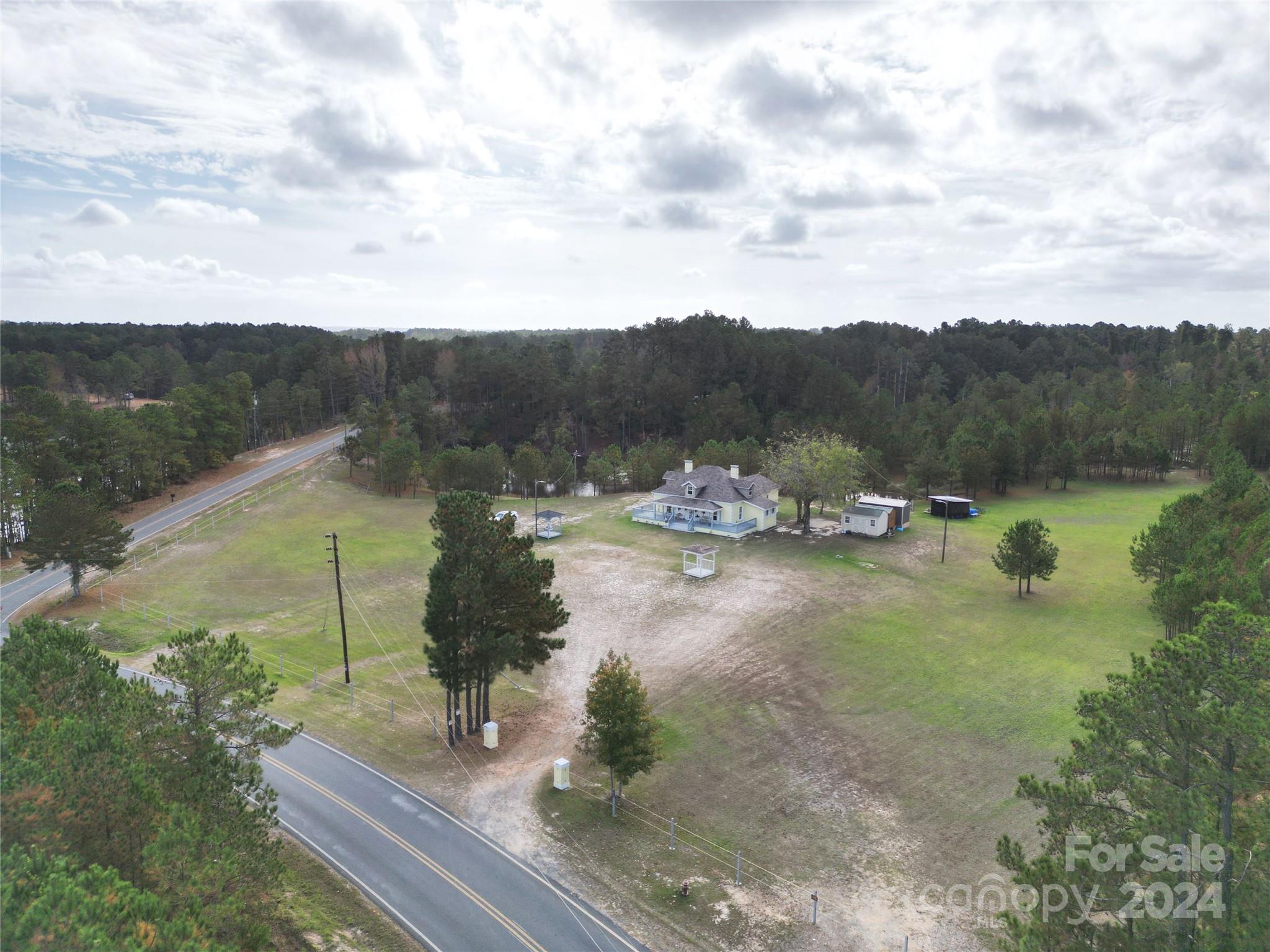 2034 Haileys Ferry Road Property Photo 5