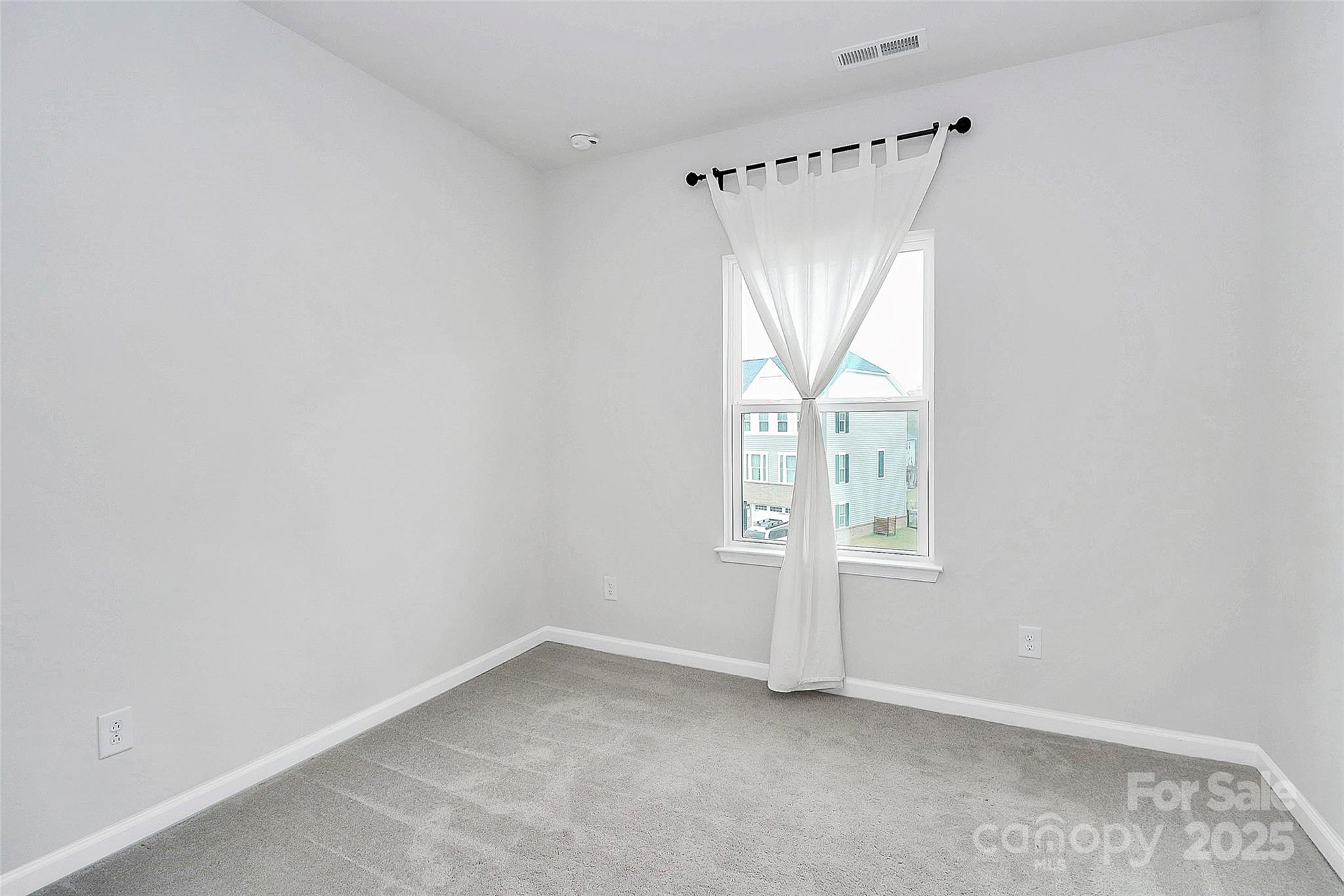 2608 Grantham Place Drive Property Photo 29