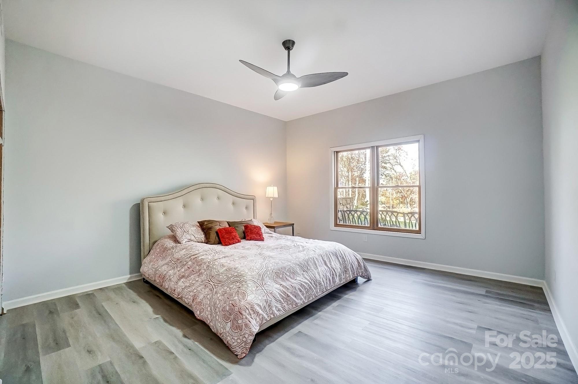 20361 Enclave Oaks Court Property Photo 34