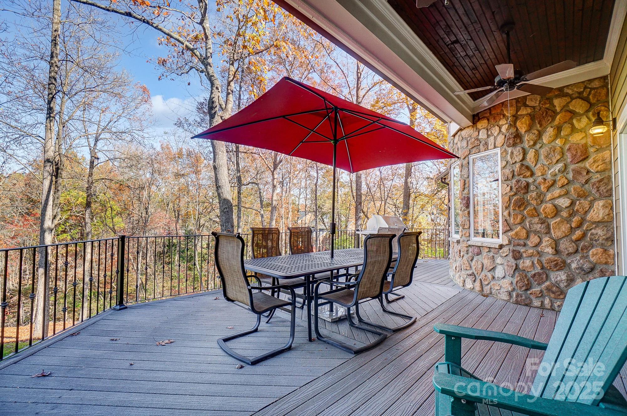 20361 Enclave Oaks Court Property Photo 36