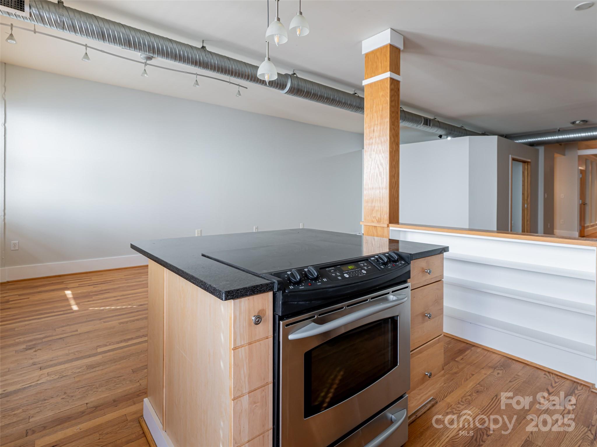 32 Broadway Street 230 Property Photo 22