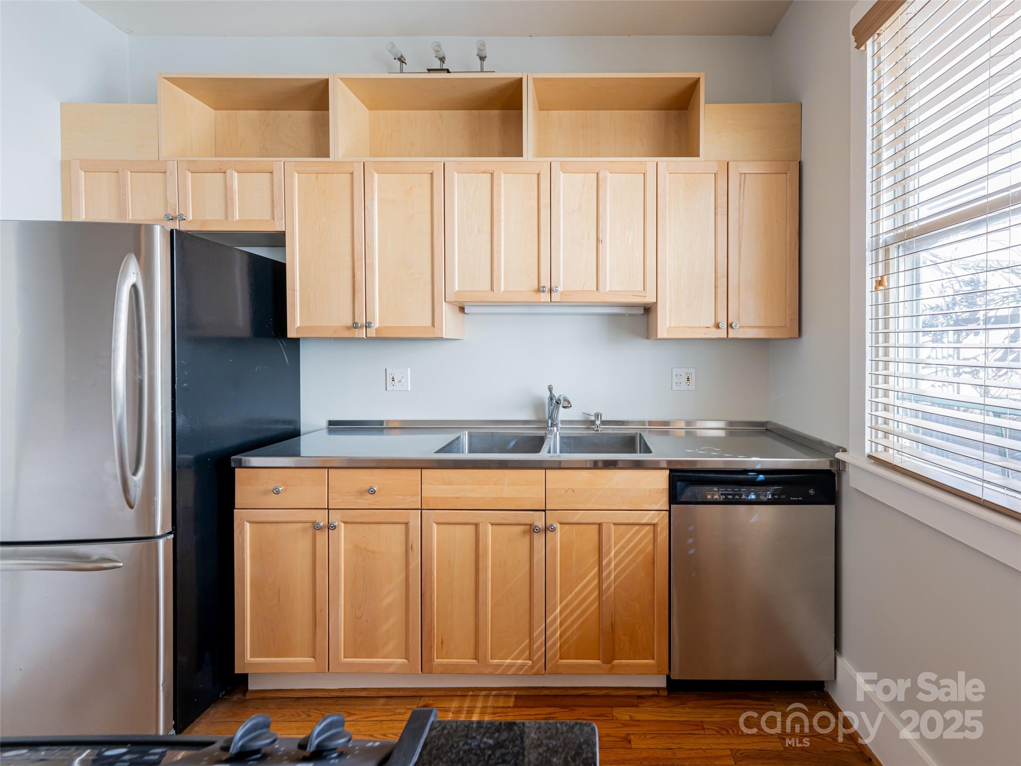 32 Broadway Street 230 Property Photo 23