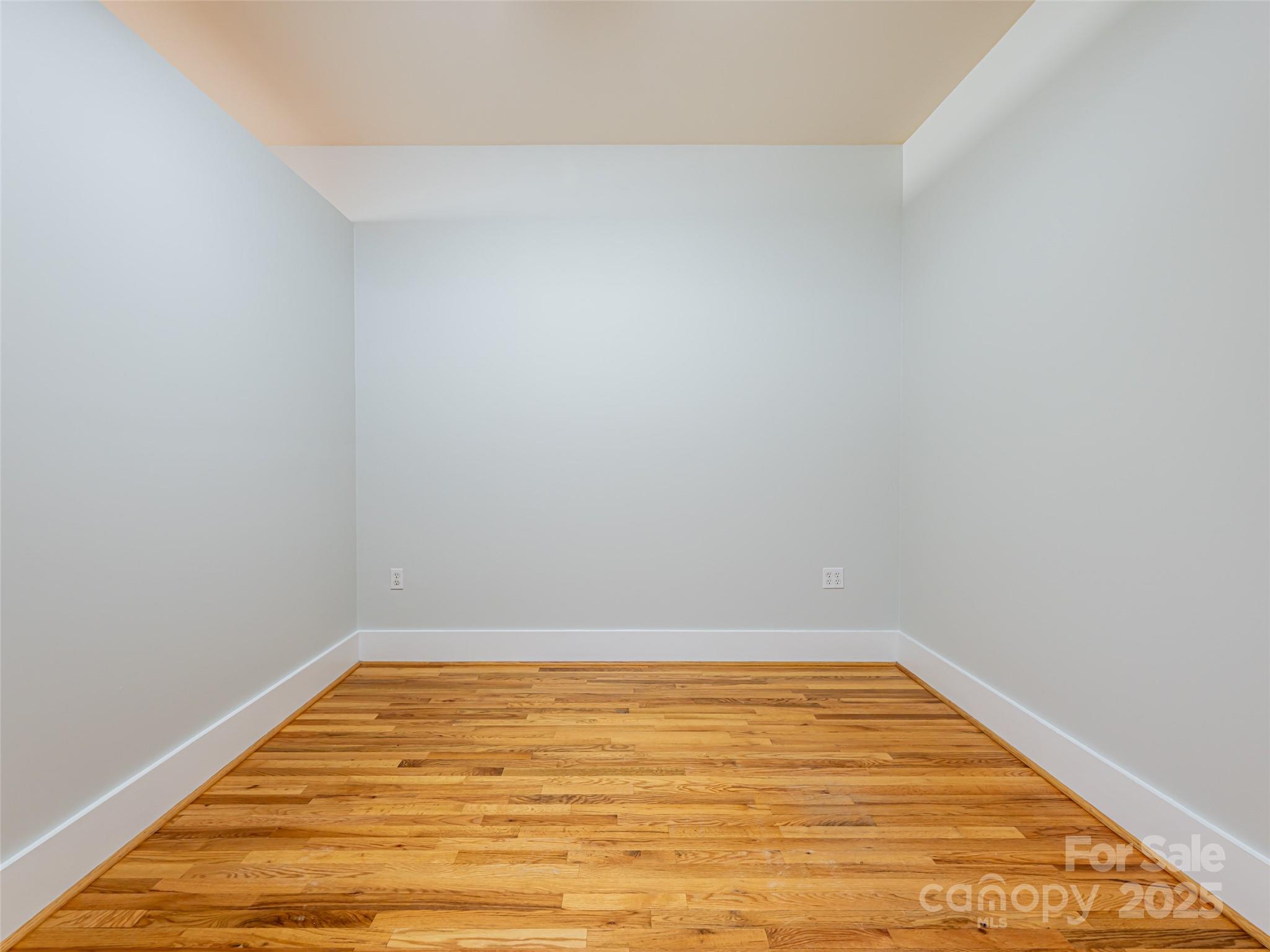 32 Broadway Street 230 Property Photo 33