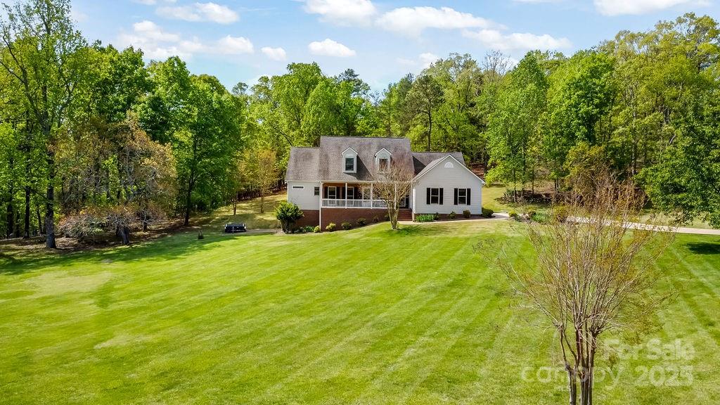 170 Stoneybrook Way Property Photo 1
