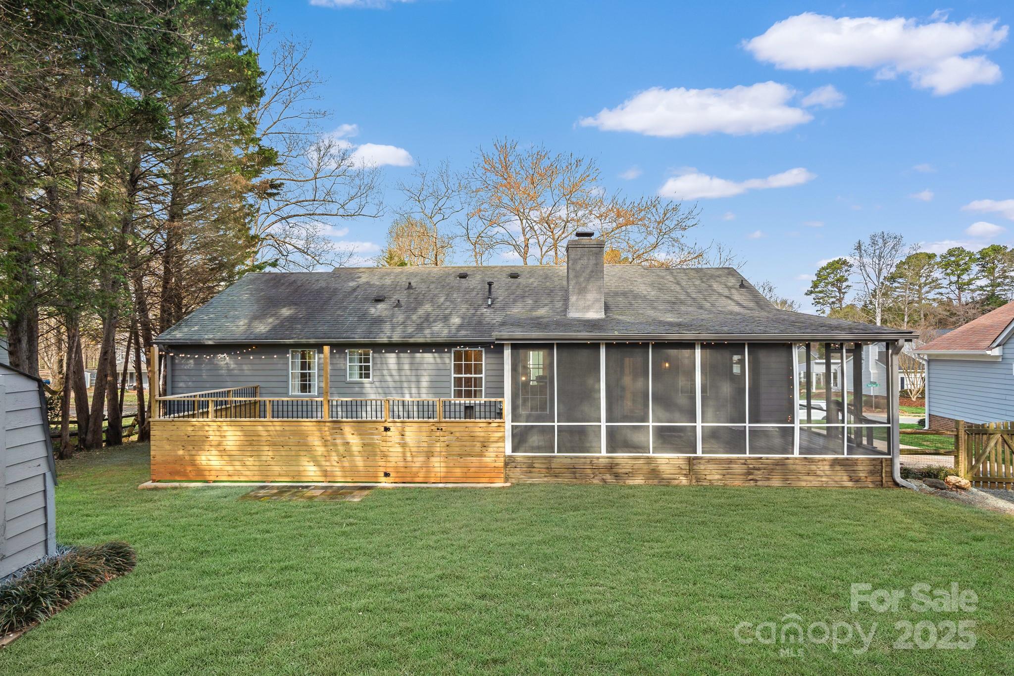 9027 Twin Trail Drive Property Photo 27