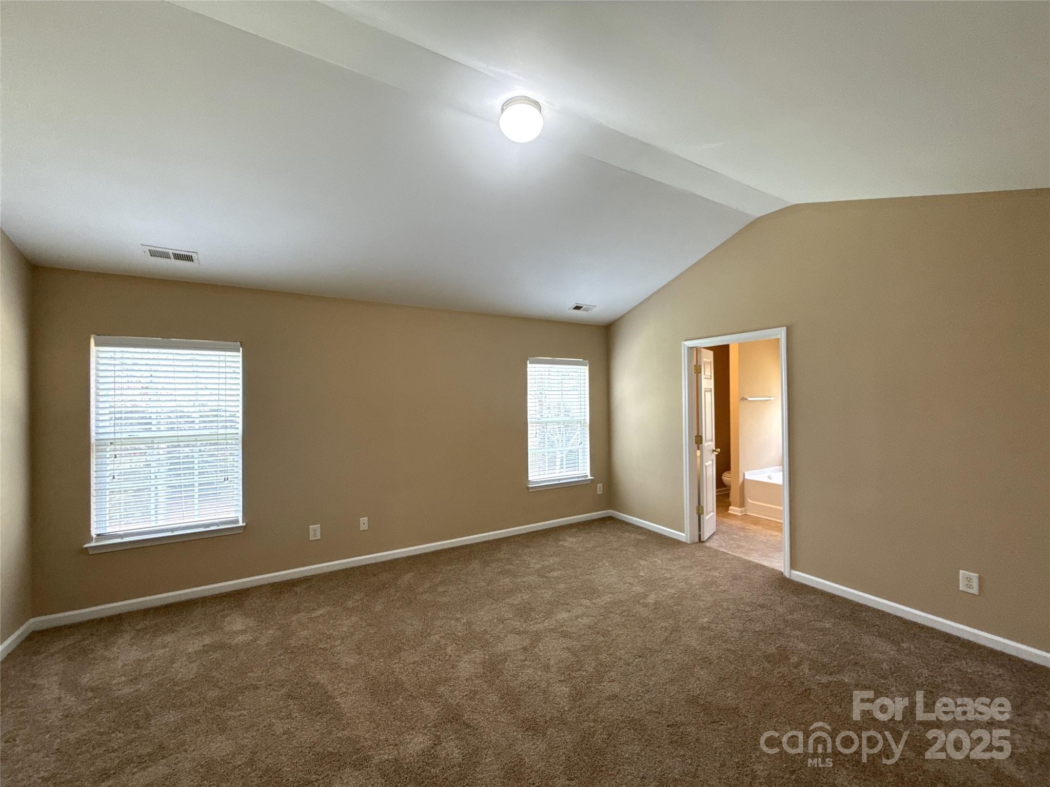 10024 Barrands Lane Property Photo 9