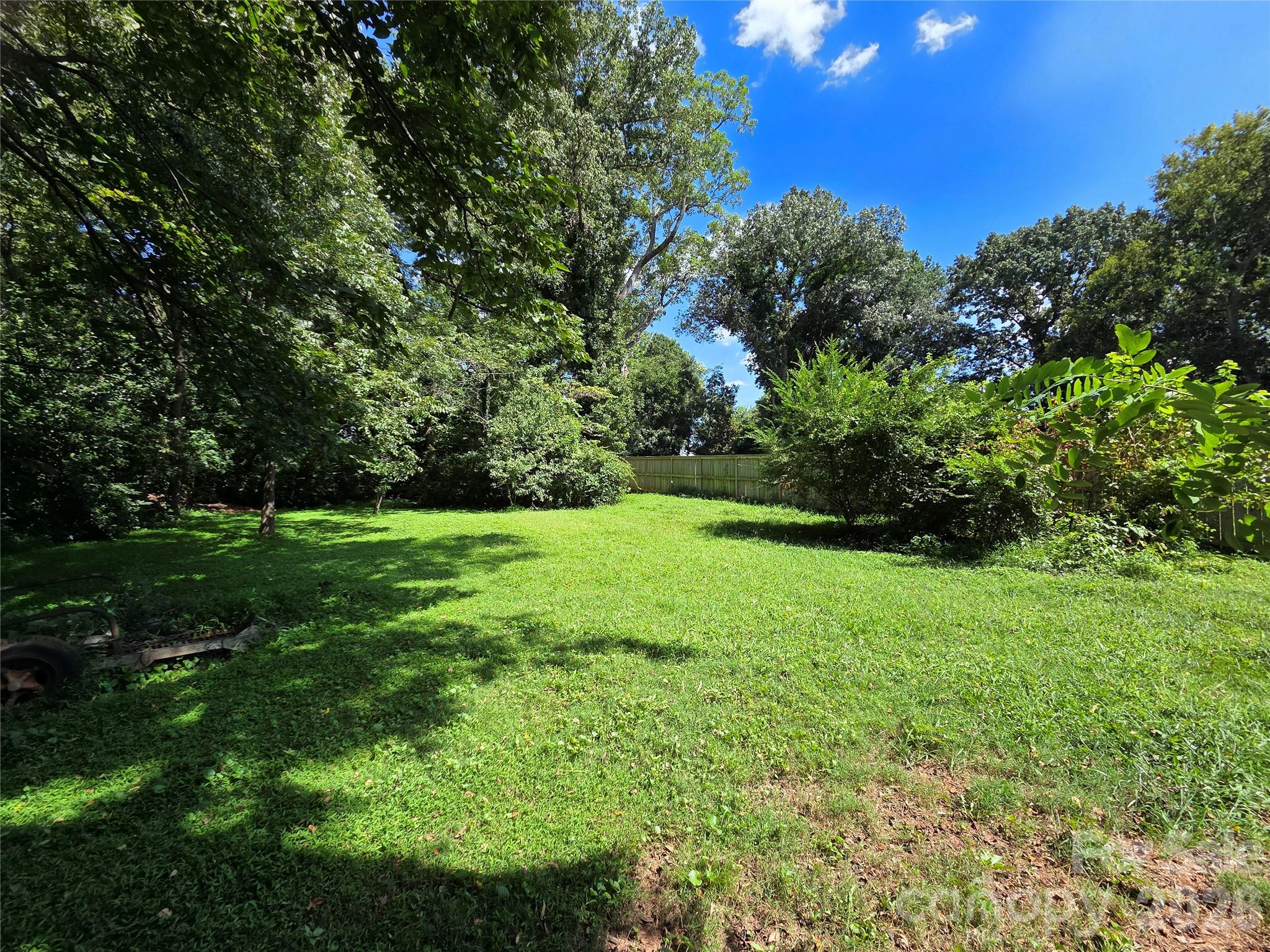 4103 Glenwood Drive Property Photo 3