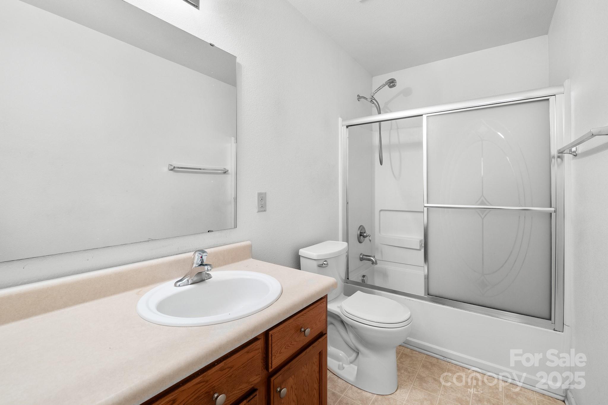 2318 Sweet Flag Court Property Photo 15