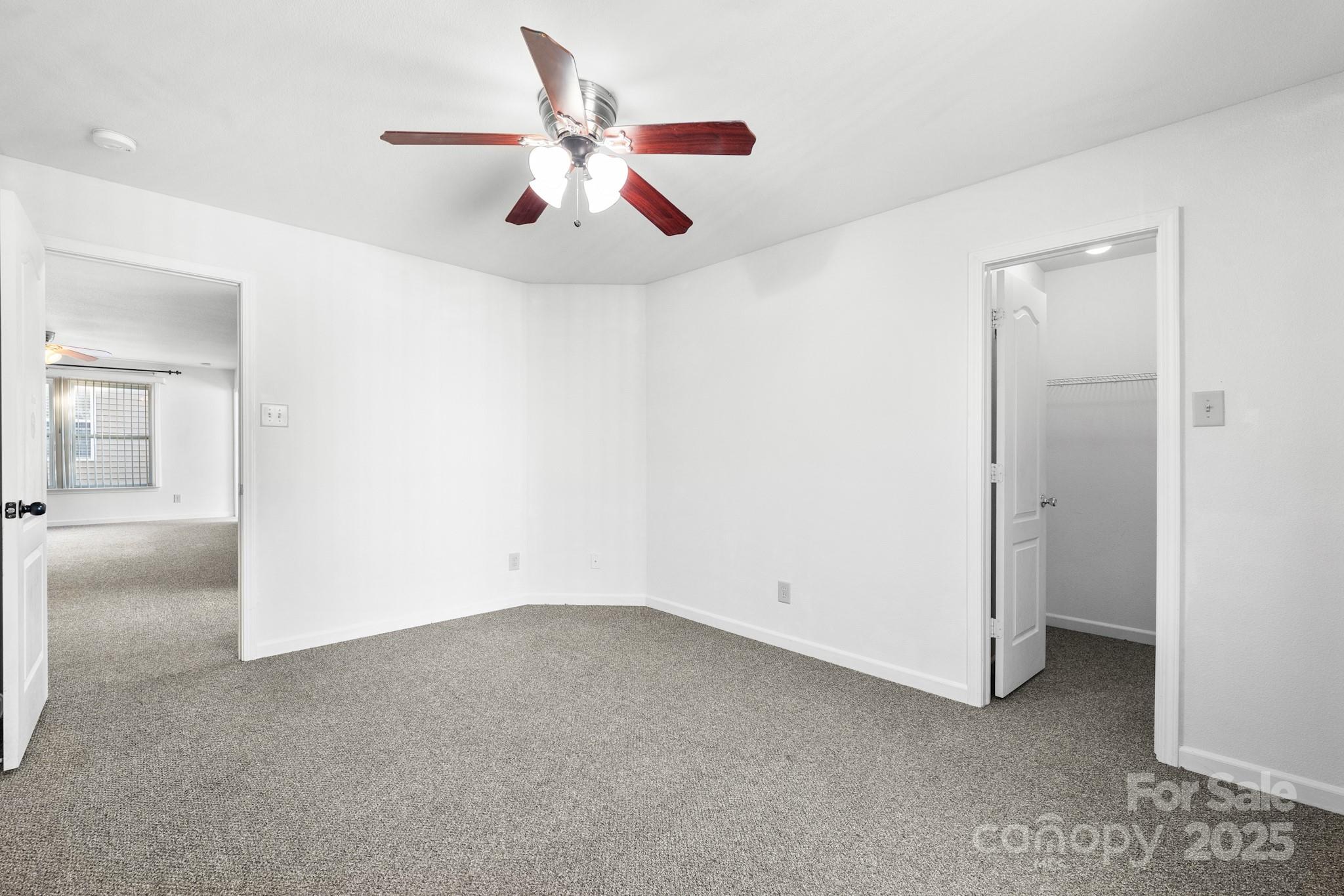 2318 Sweet Flag Court Property Photo 30