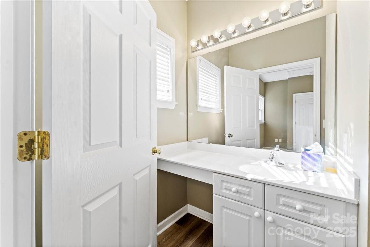 18819 Cloverstone Circle Property Photo 24