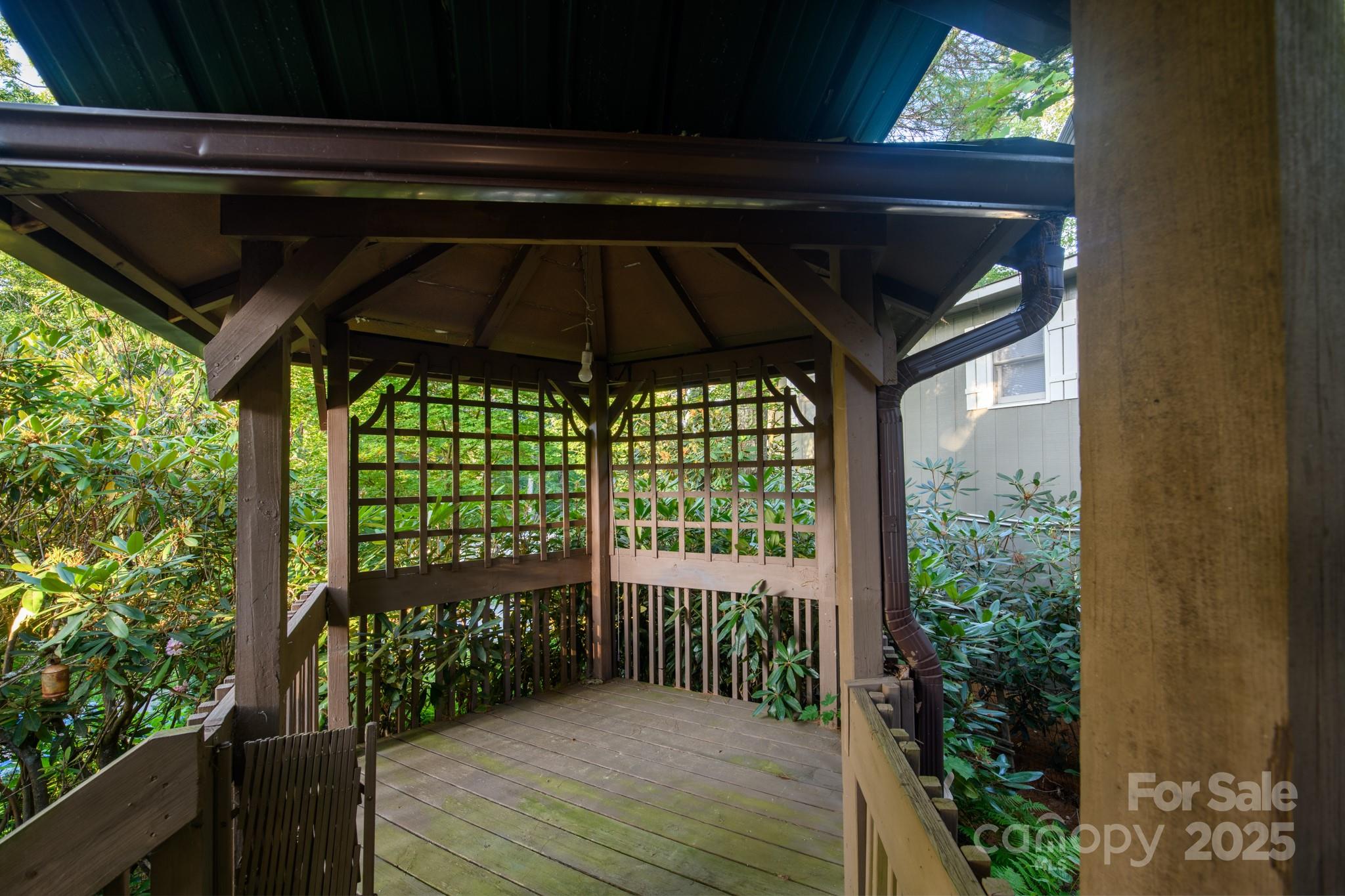 33 Summit Lane Property Photo 20