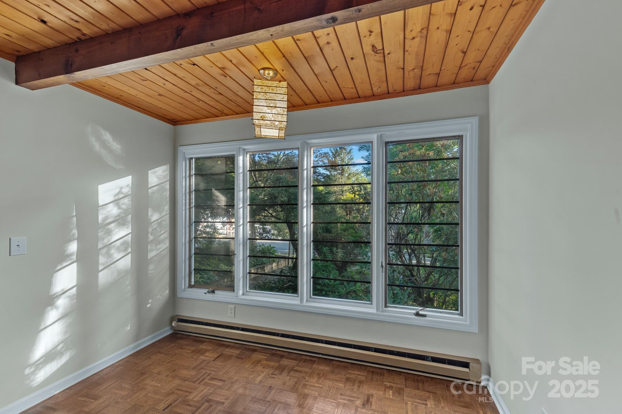 33 Summit Lane Property Photo 34