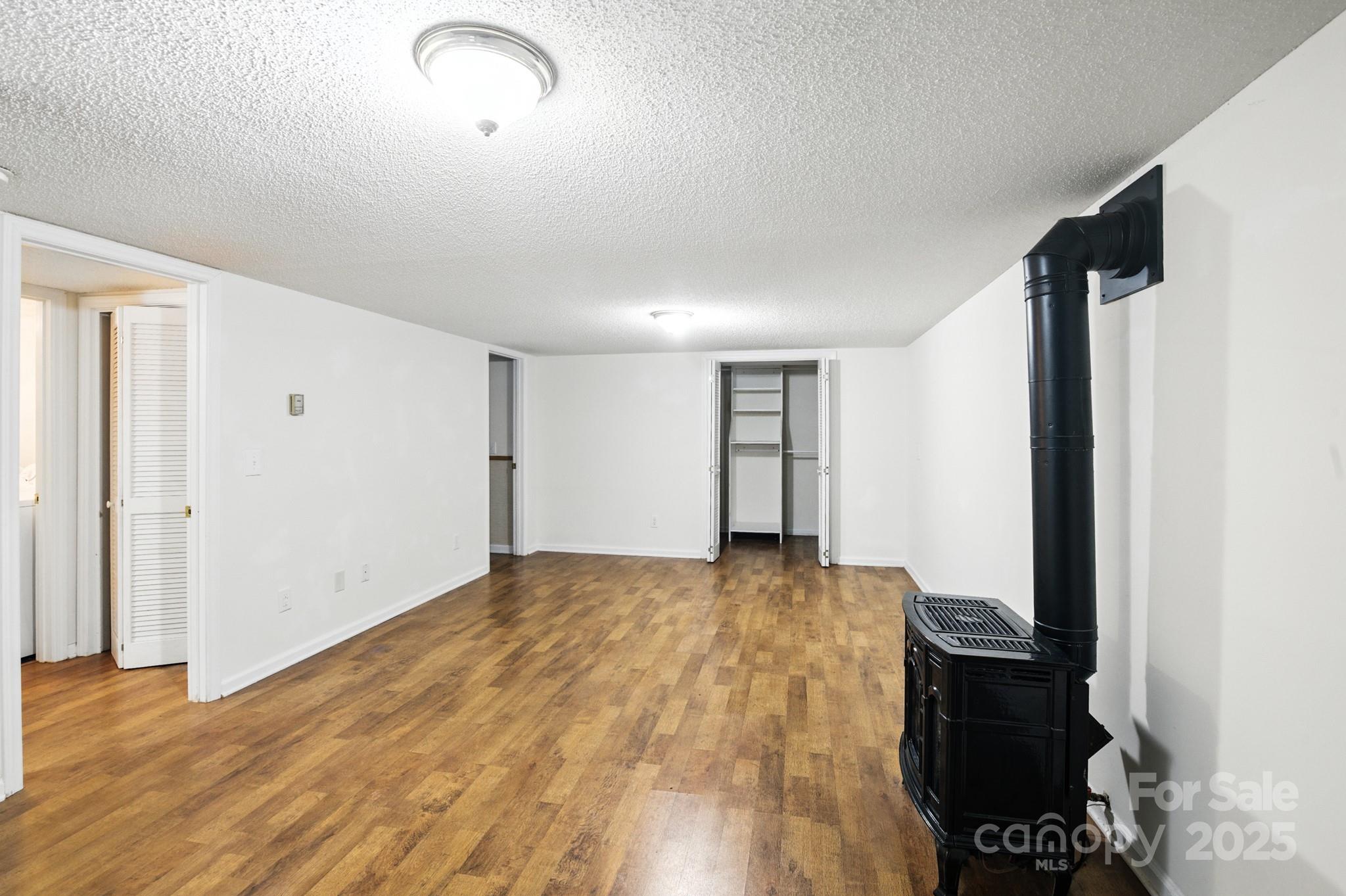 33 Summit Lane Property Photo 40