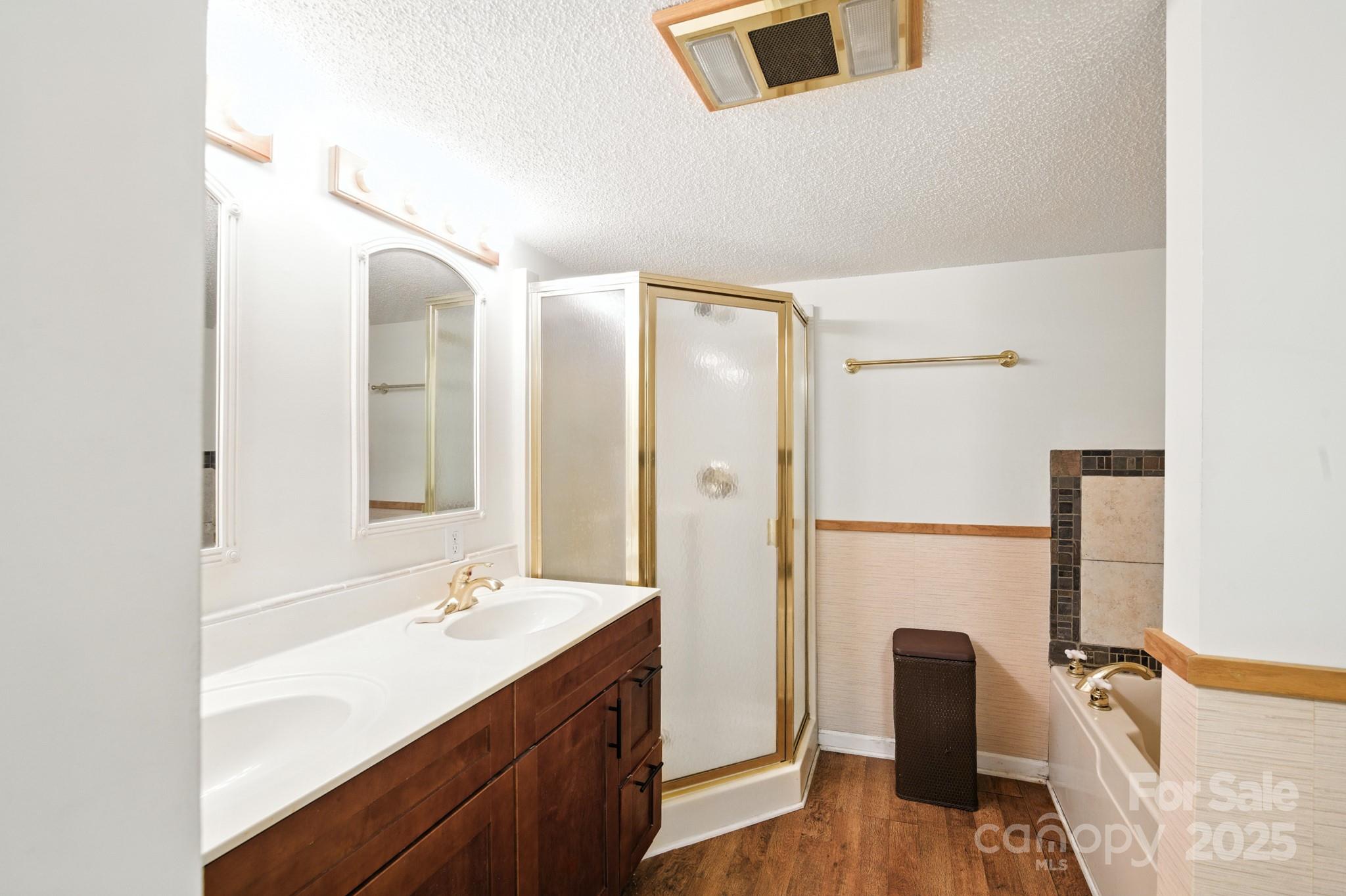 33 Summit Lane Property Photo 44