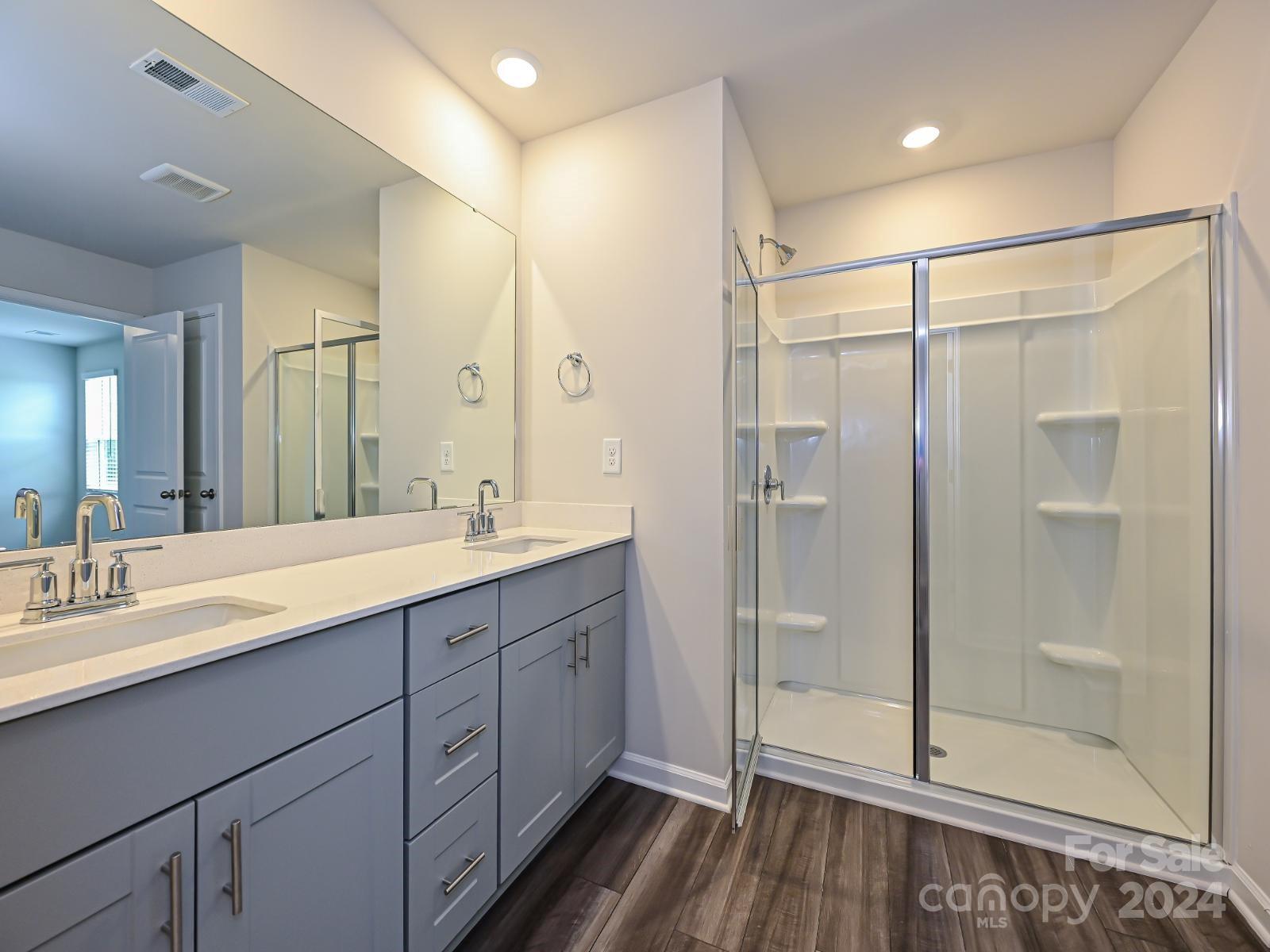 913 Smithcliffs Trail Property Photo 14