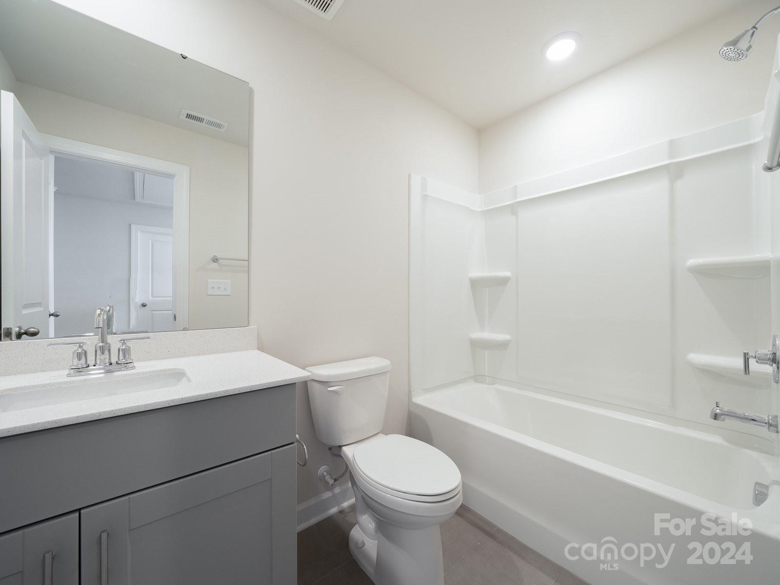 913 Smithcliffs Trail Property Photo 16