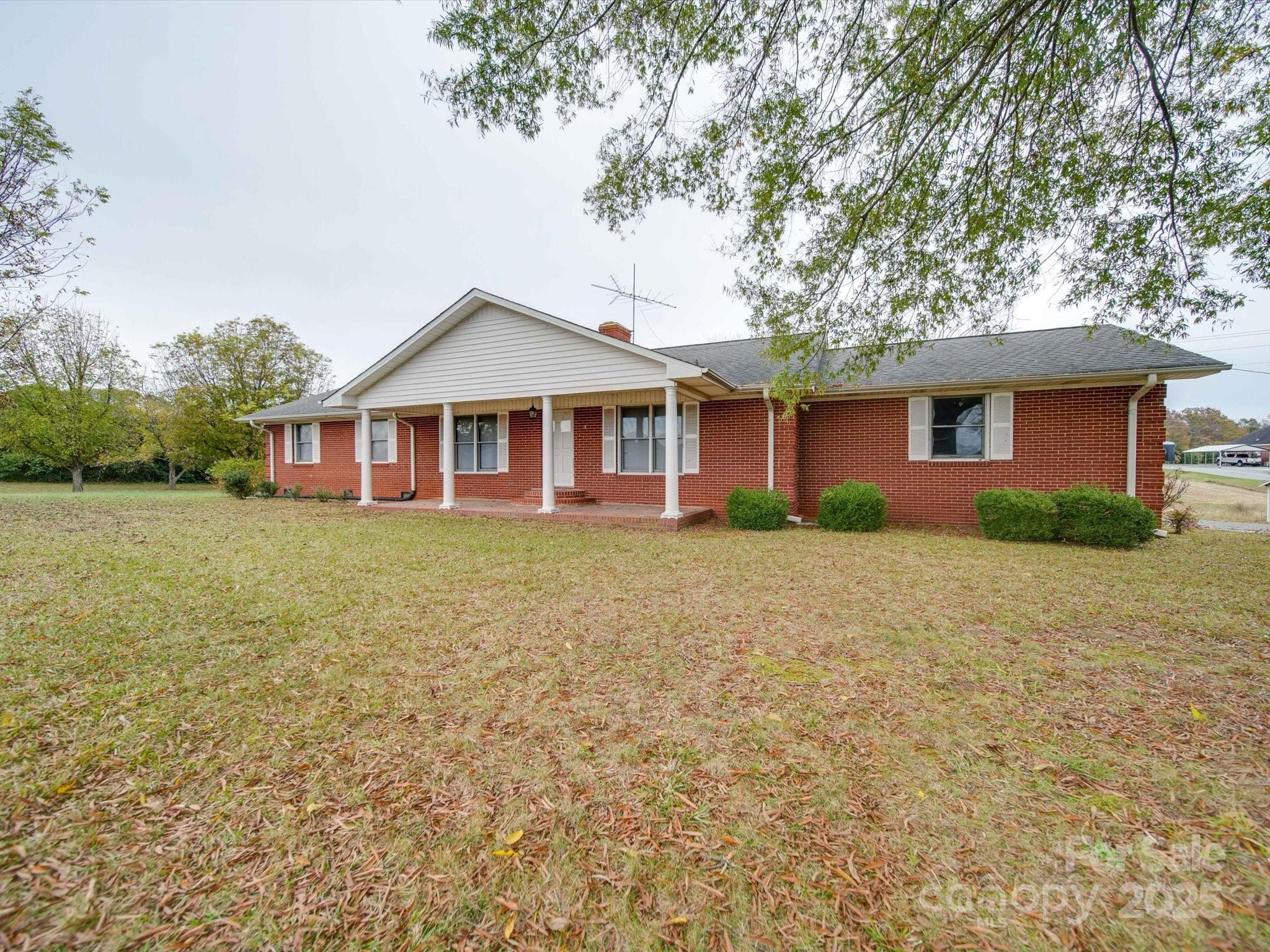 3113 Old Pageland Marshville Road Property Photo 2