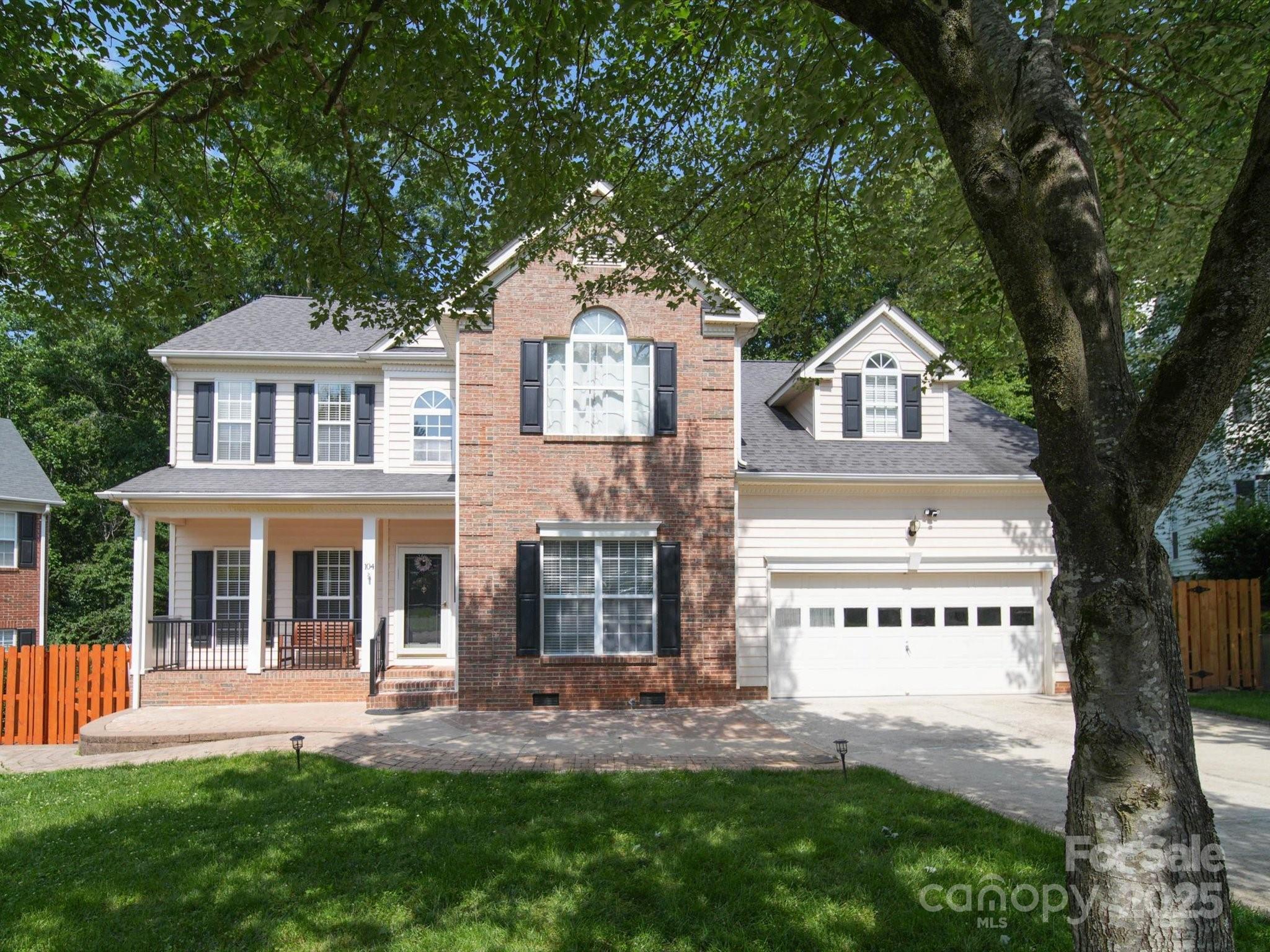 104 Sandreed Drive Property Photo 1