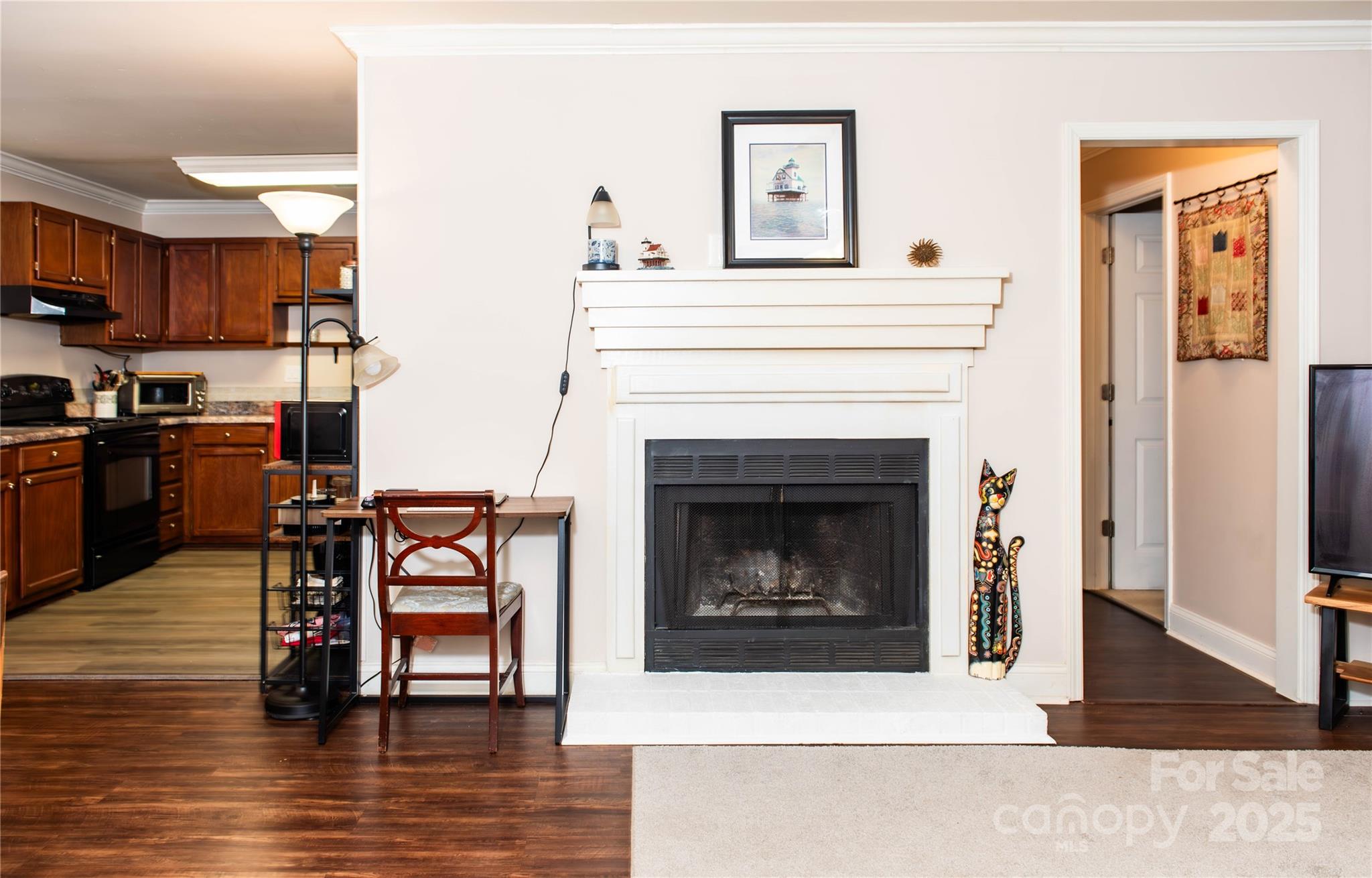 4130 Charlotte Highway G Property Photo 8