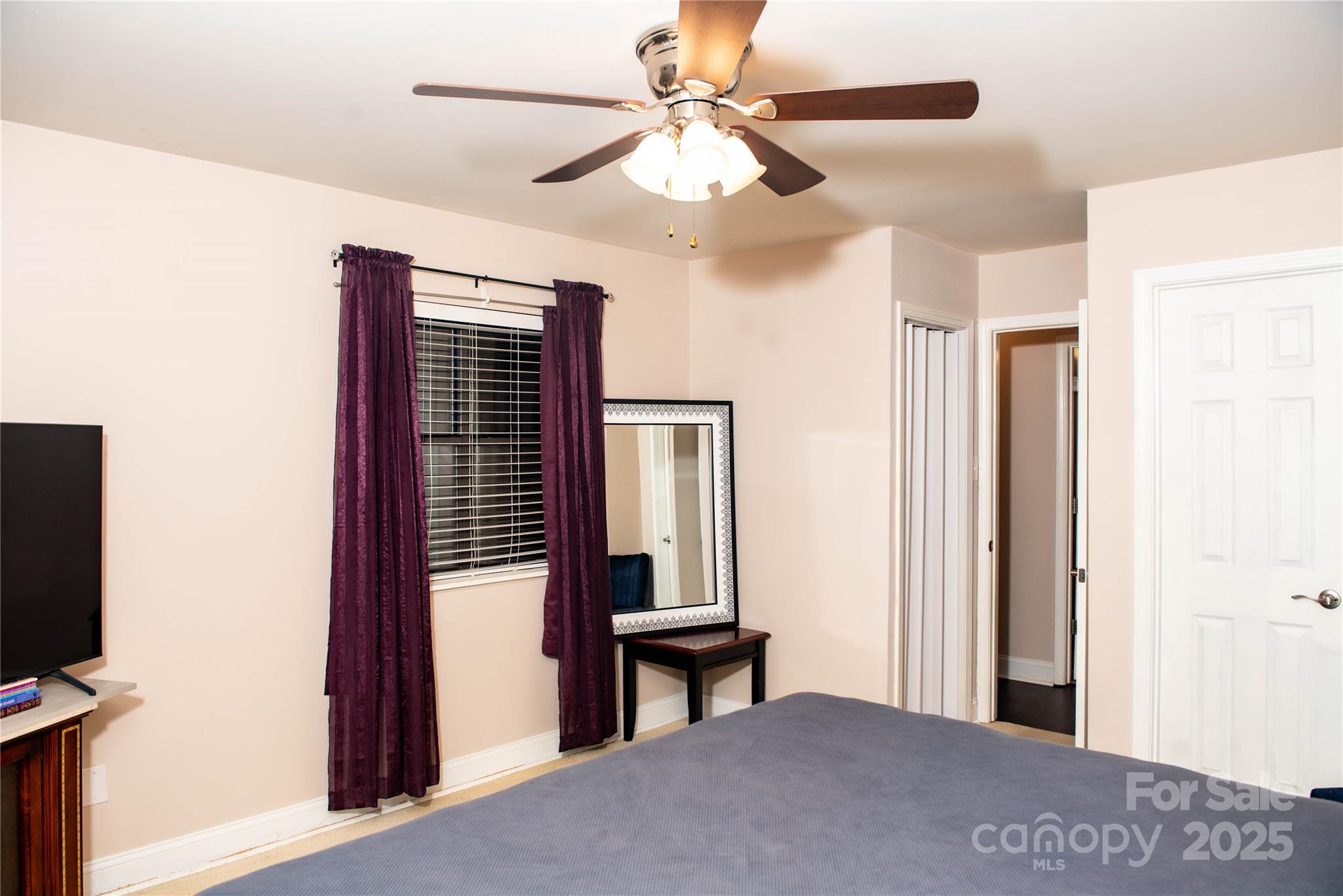 4130 Charlotte Highway G Property Photo 11