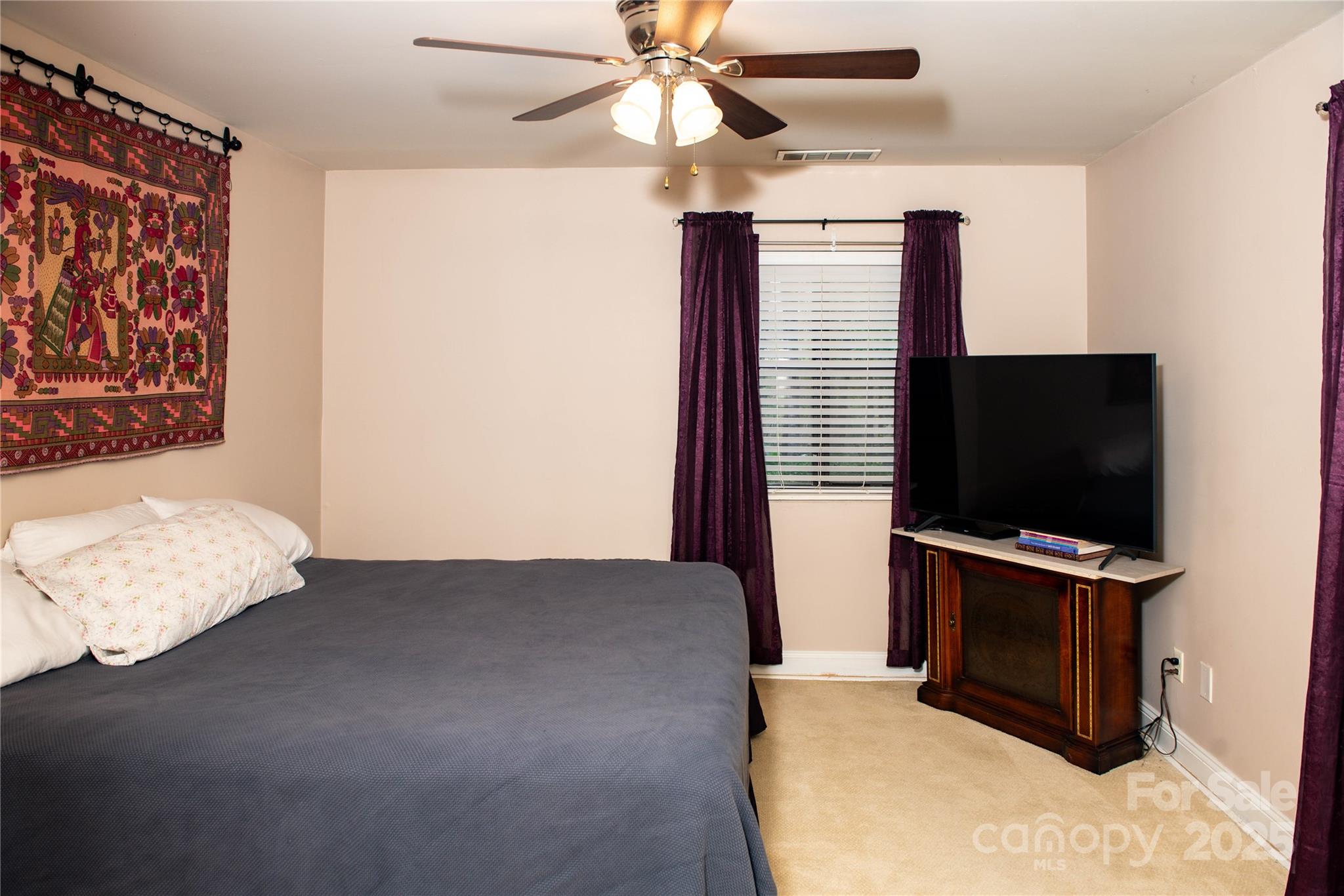 4130 Charlotte Highway G Property Photo 12