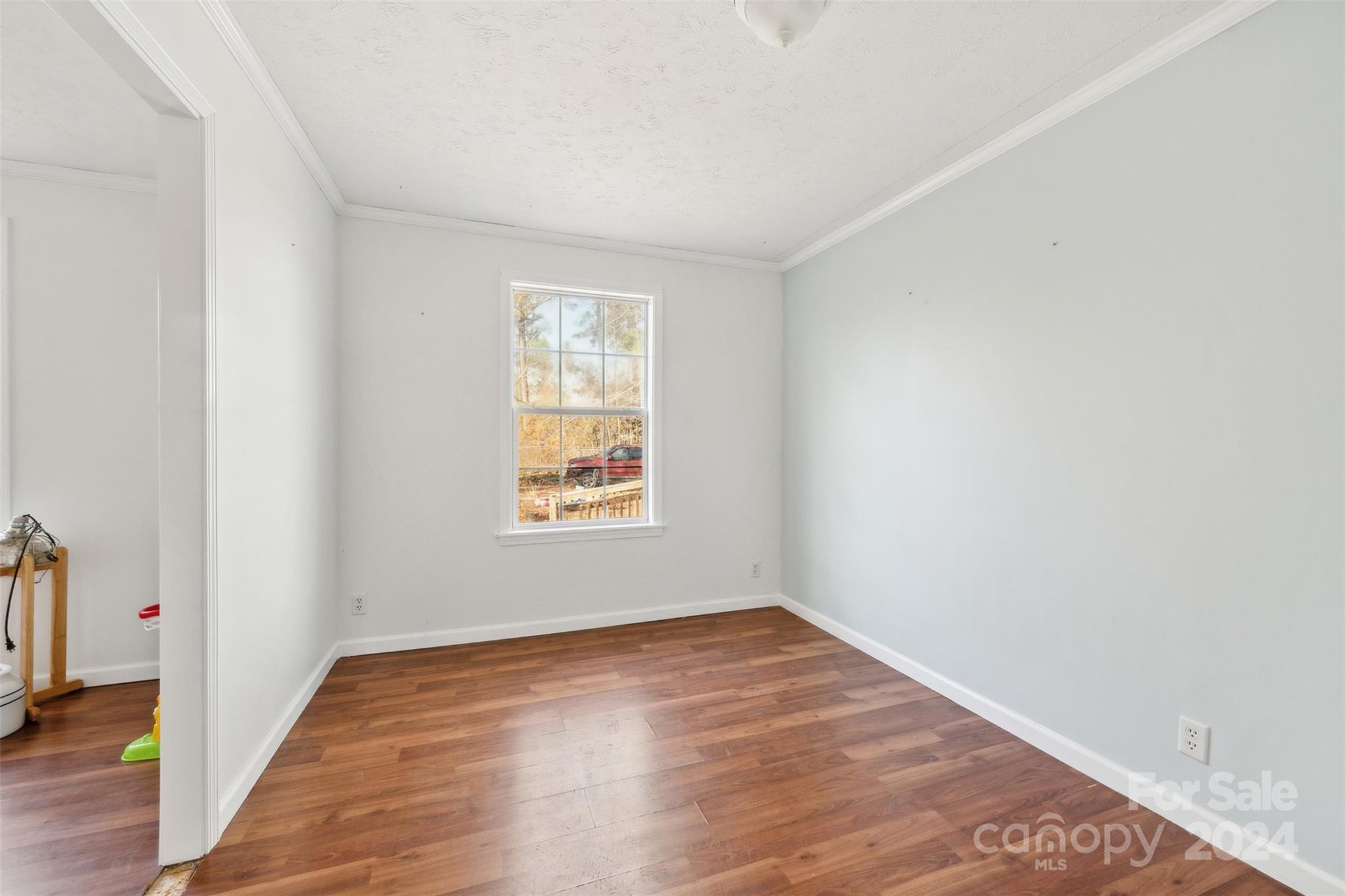 4066 General Howe Highway Property Photo 3