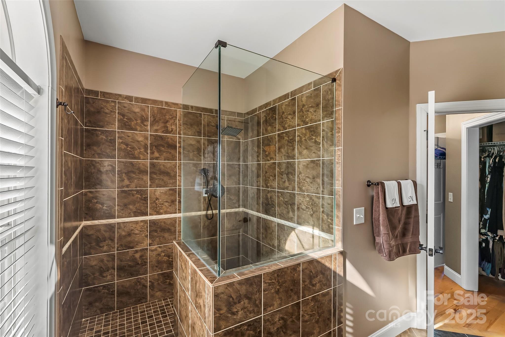 5346 Oak Crest Lane Property Photo 17