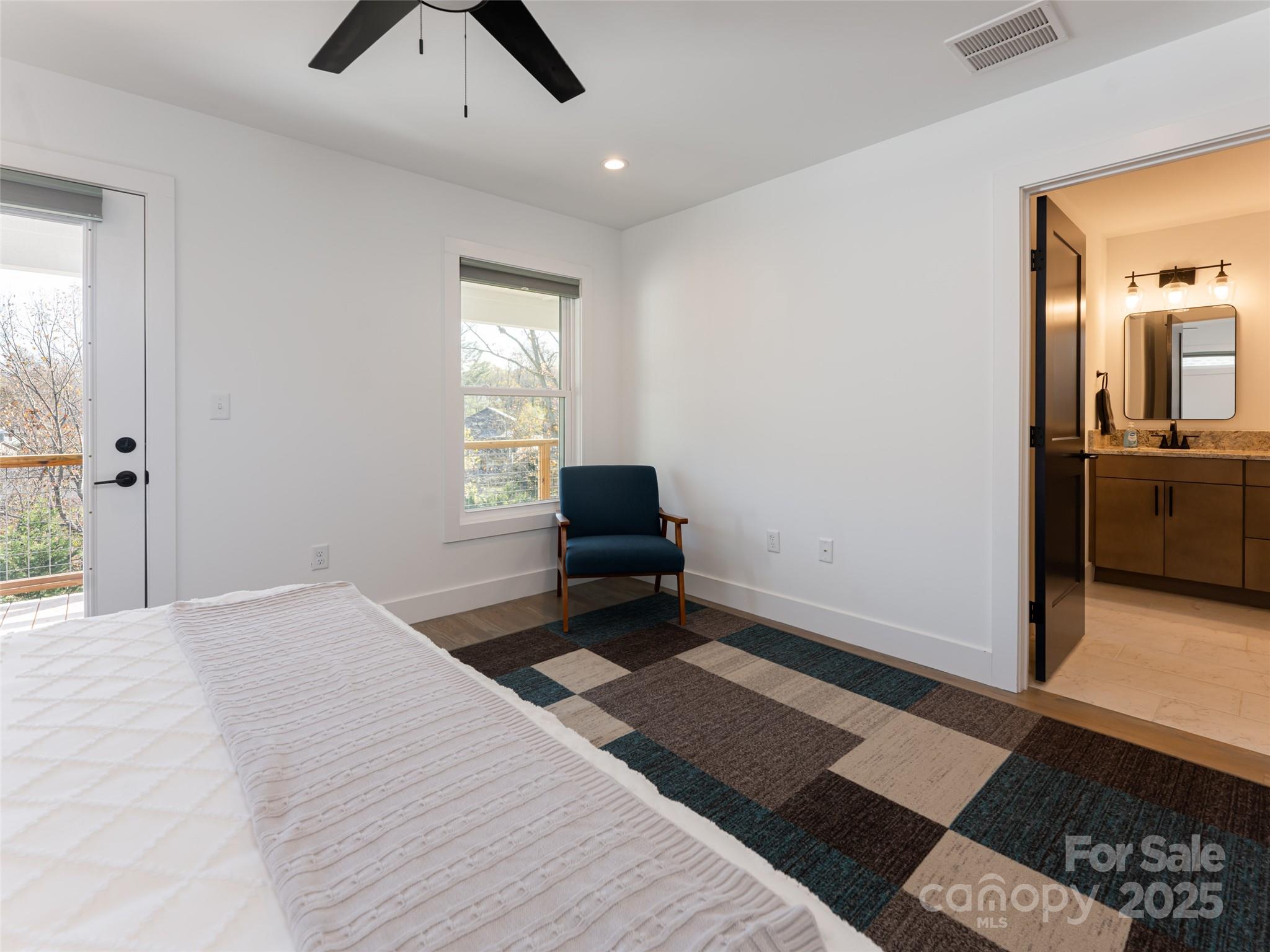 125 Waynesville Avenue Property Photo 18