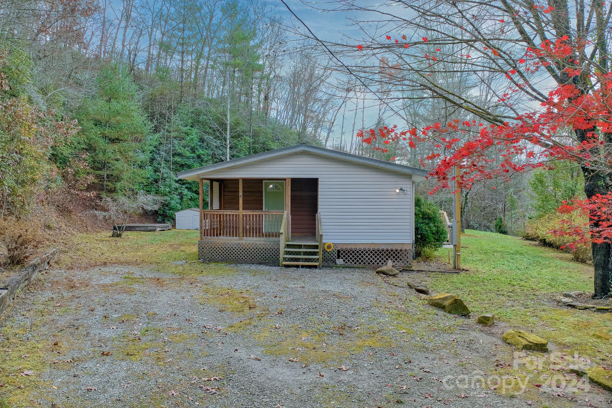 80 Viola Lane Property Photo 43