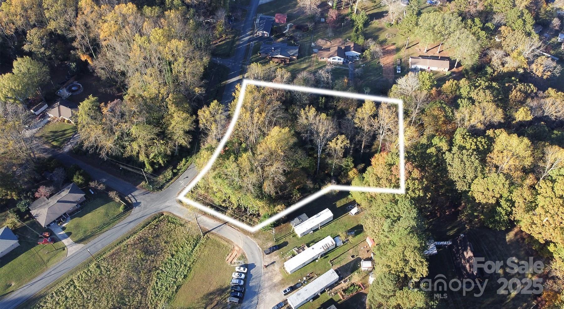 0 Winona Avenue Property Photo 1