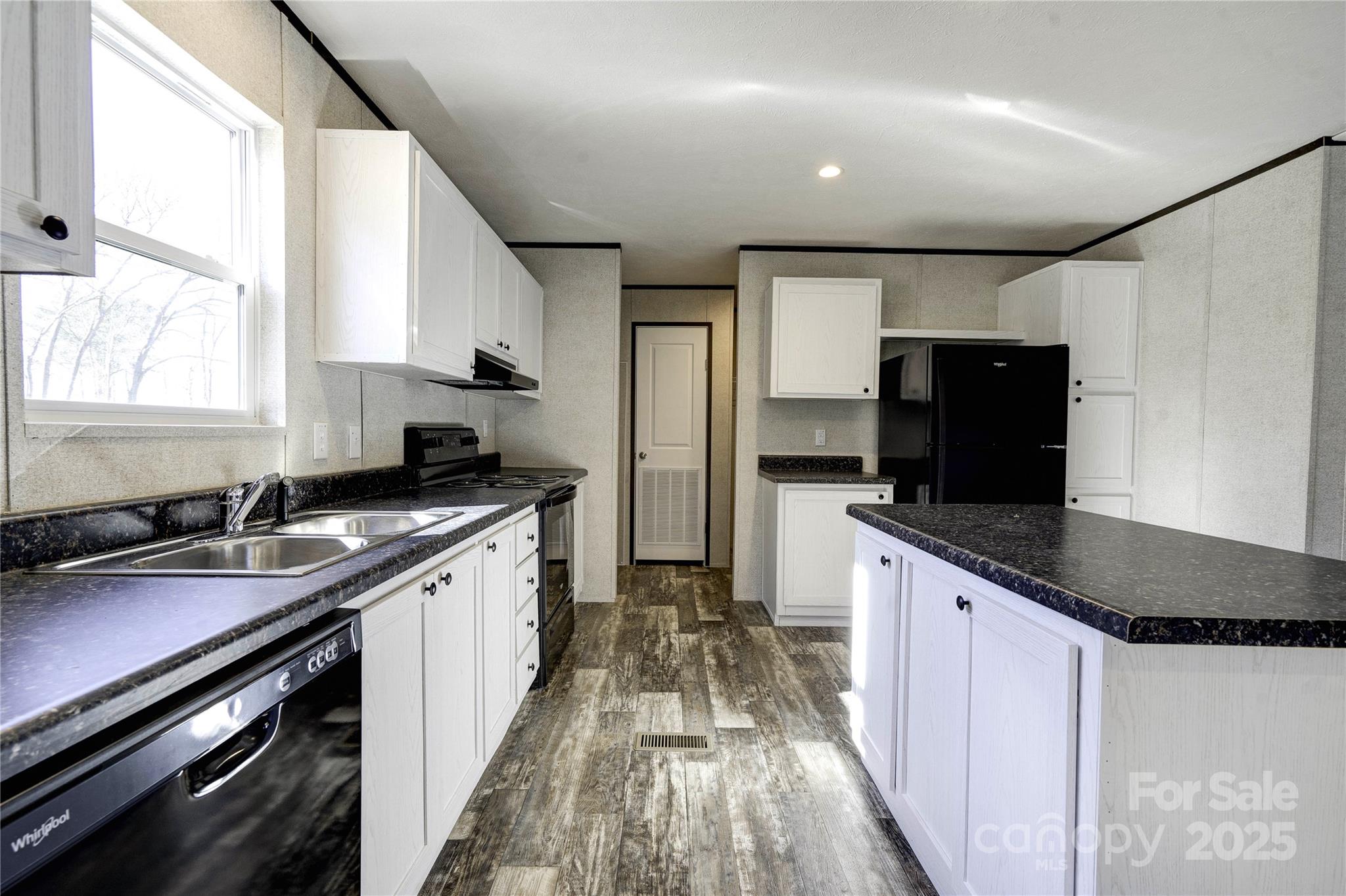 1245 Cleveland Avenue Property Photo 13