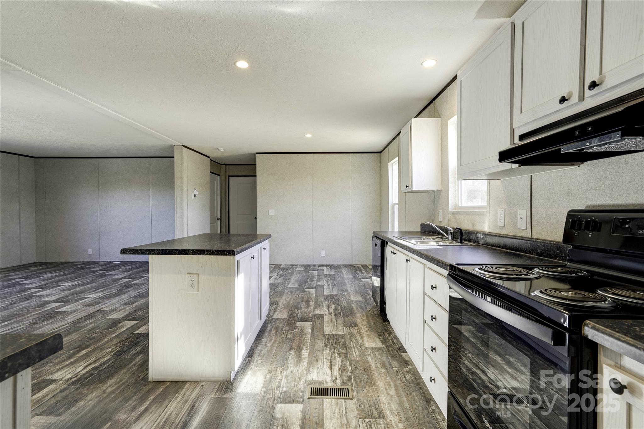 1245 Cleveland Avenue Property Photo 14