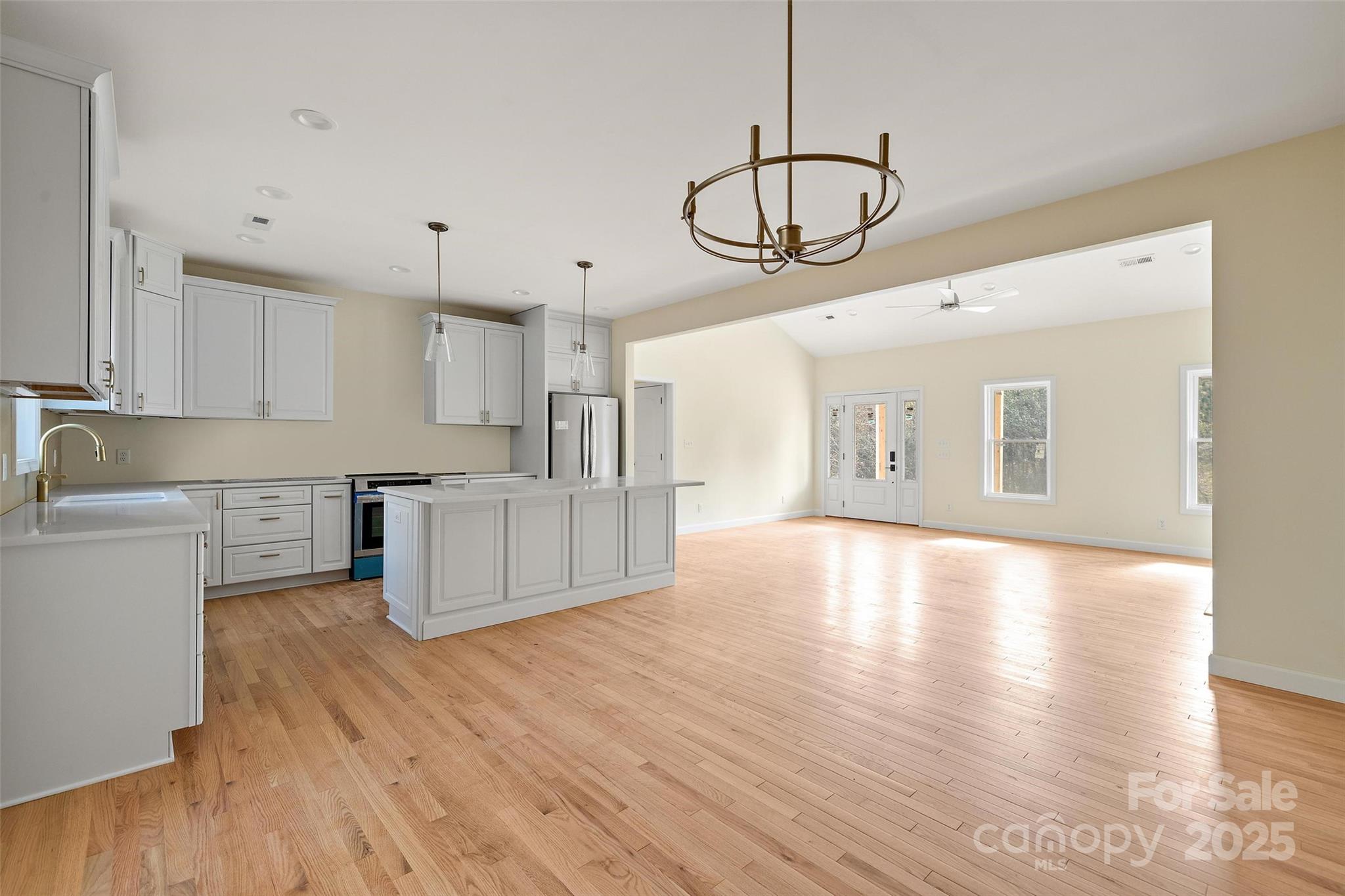 6249 Hayden Drive Property Photo 6