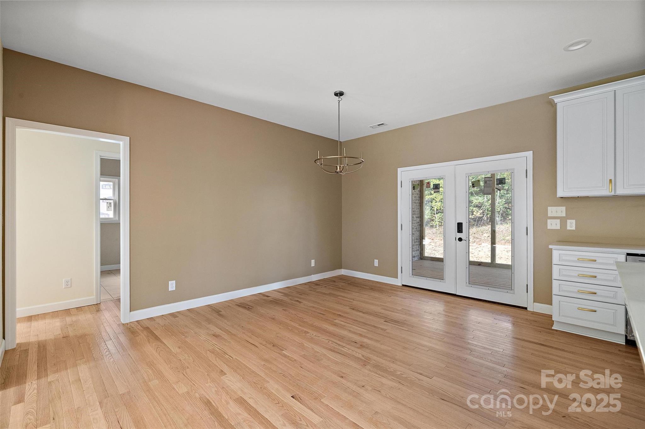 6249 Hayden Drive Property Photo 10