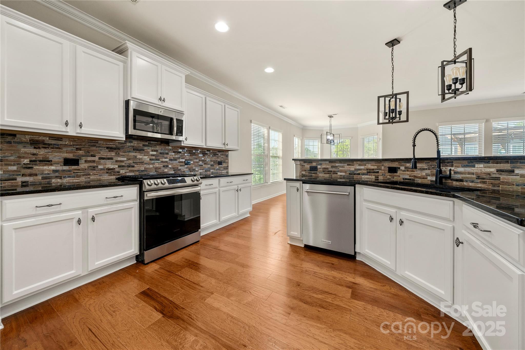 13929 Tilesford Lane Property Photo 6