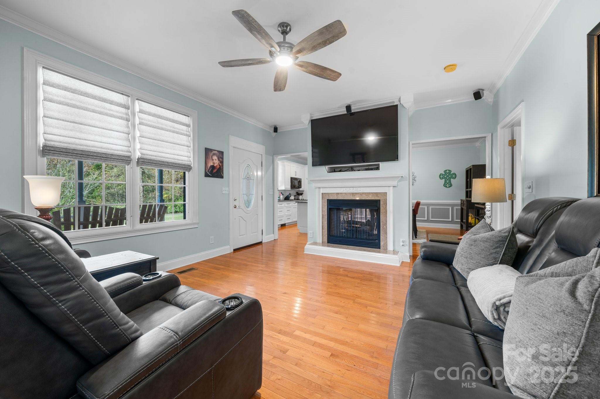 1246 Hillsboro Avenue Property Photo 11
