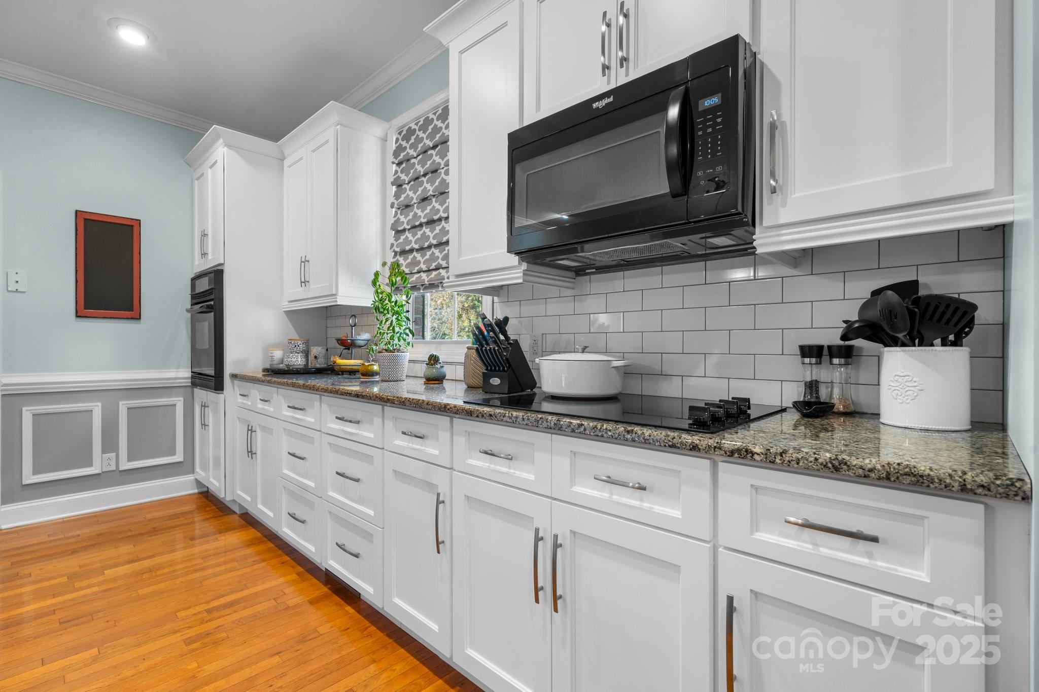1246 Hillsboro Avenue Property Photo 14
