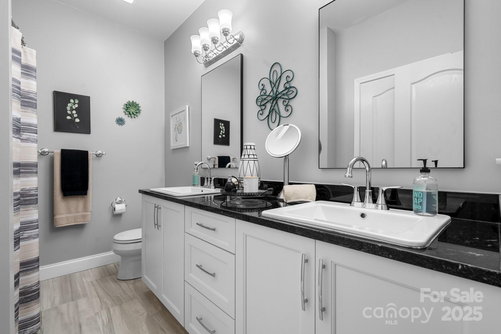 1246 Hillsboro Avenue Property Photo 24