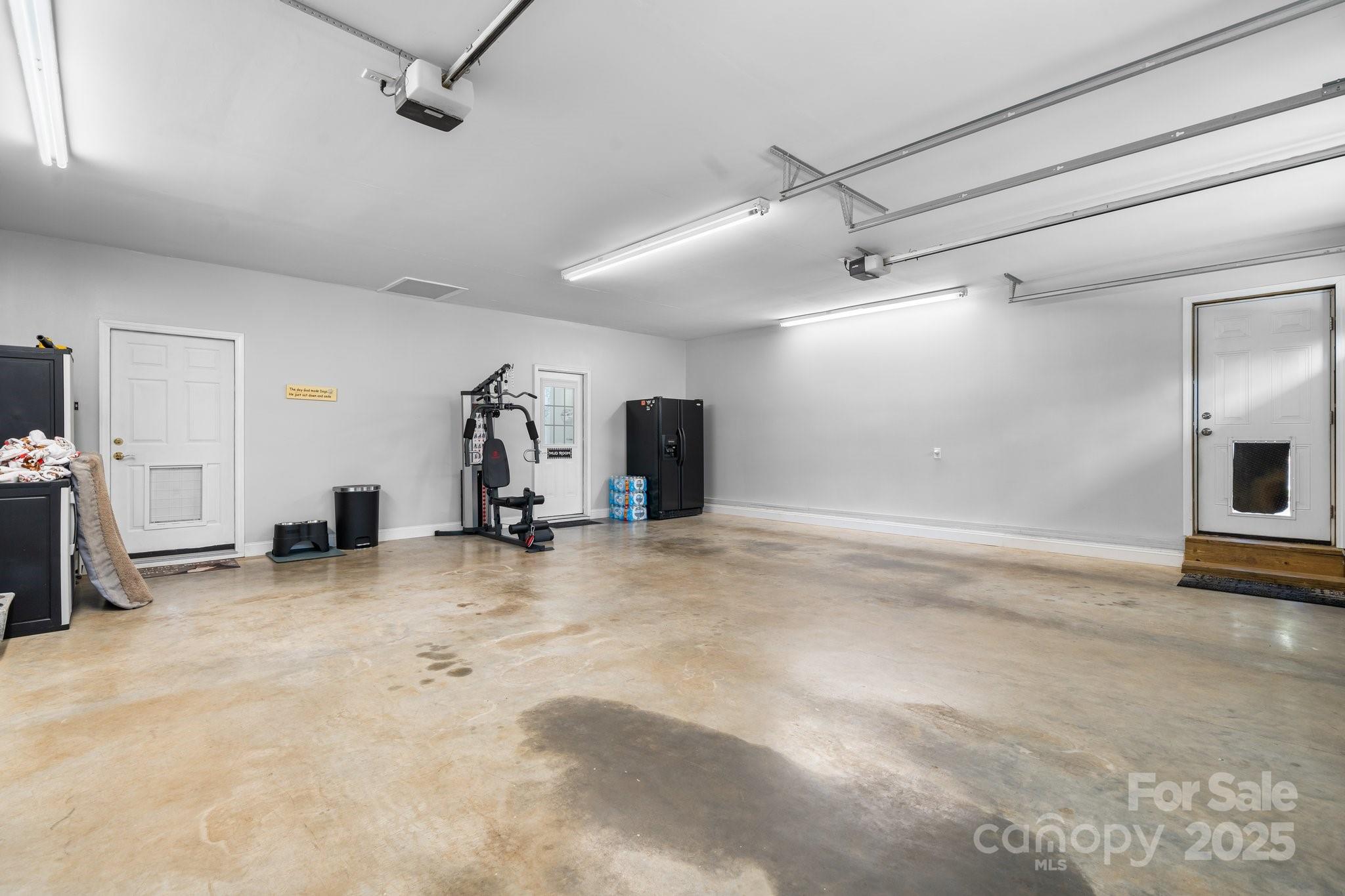 1246 Hillsboro Avenue Property Photo 31