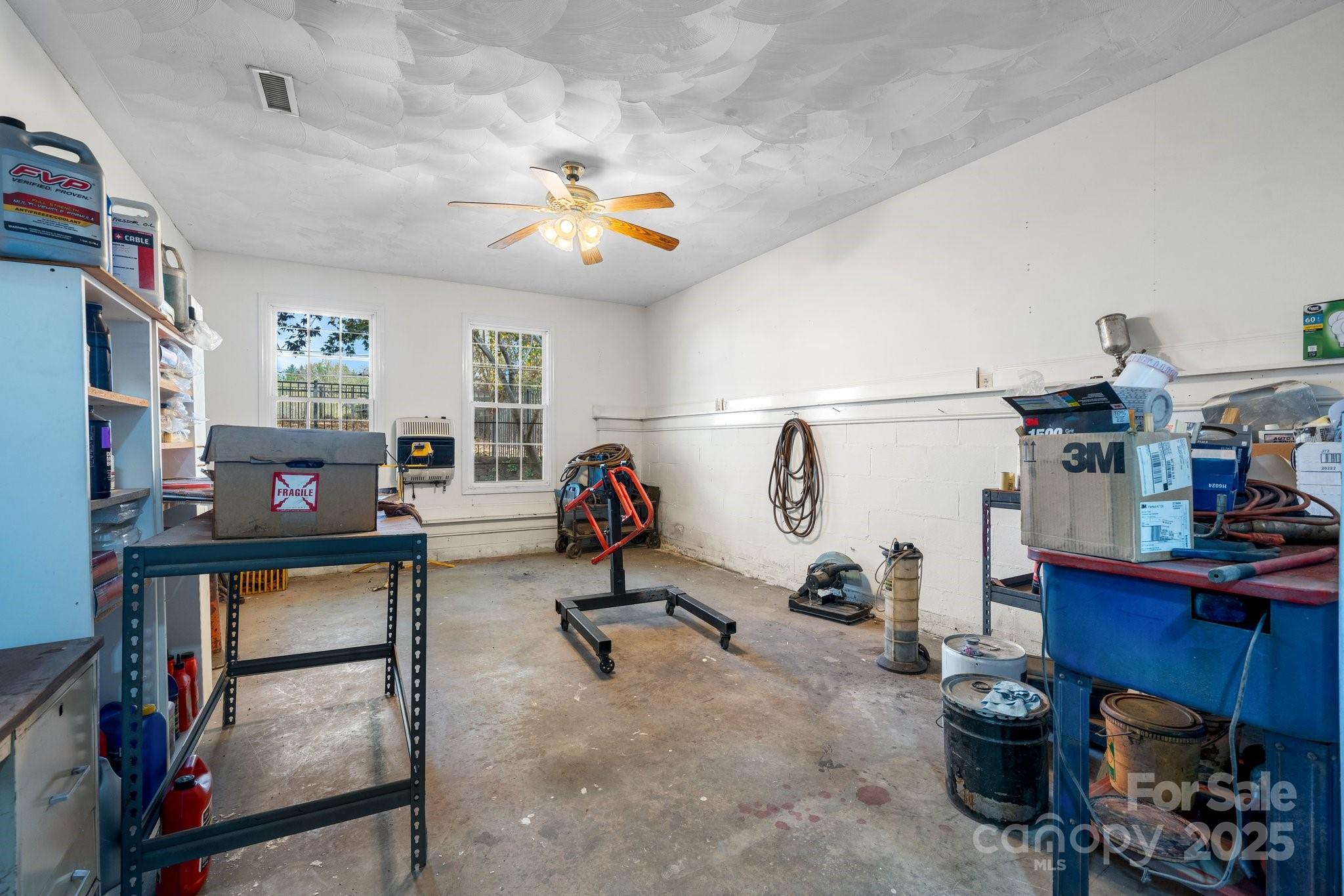 1246 Hillsboro Avenue Property Photo 34
