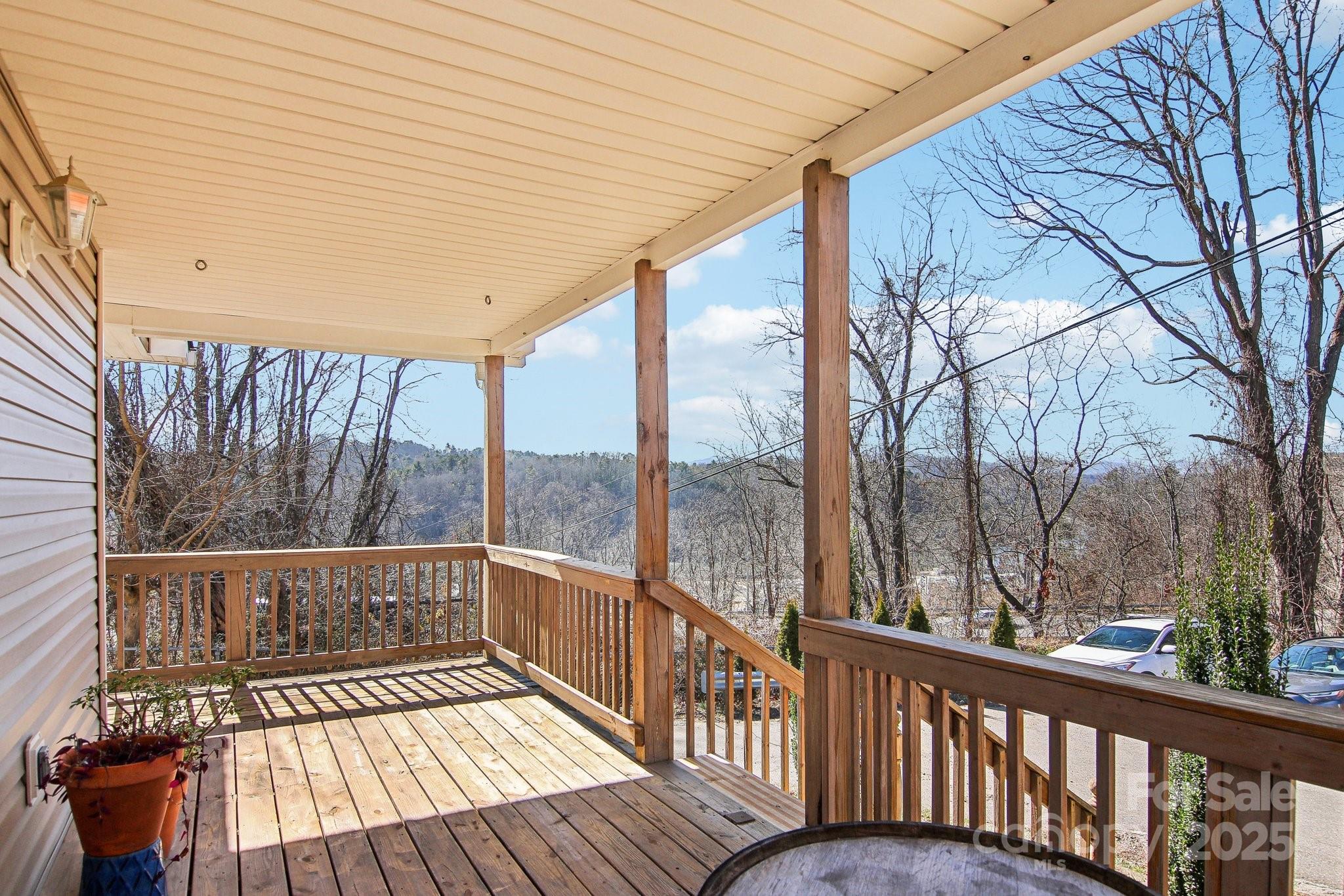 52 Mulberry Street Property Photo 4