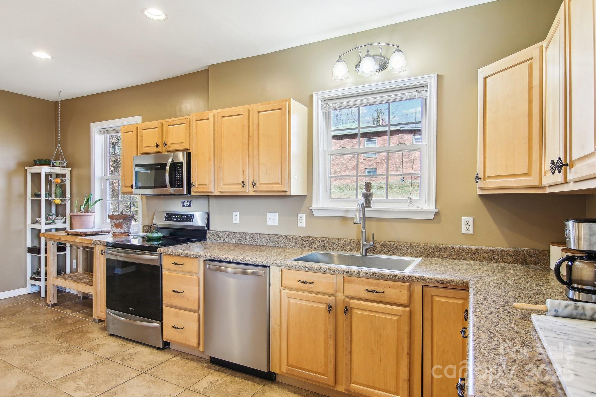 52 Mulberry Street Property Photo 14