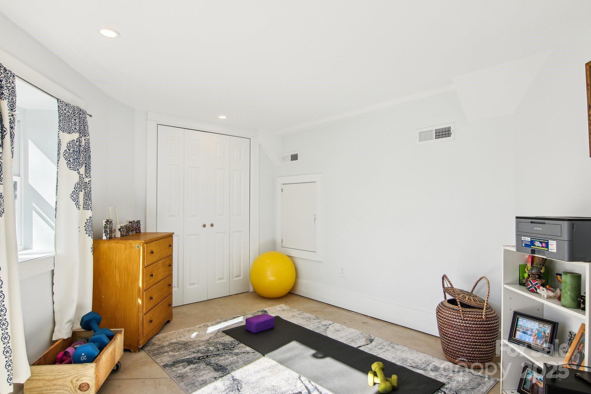 52 Mulberry Street Property Photo 25