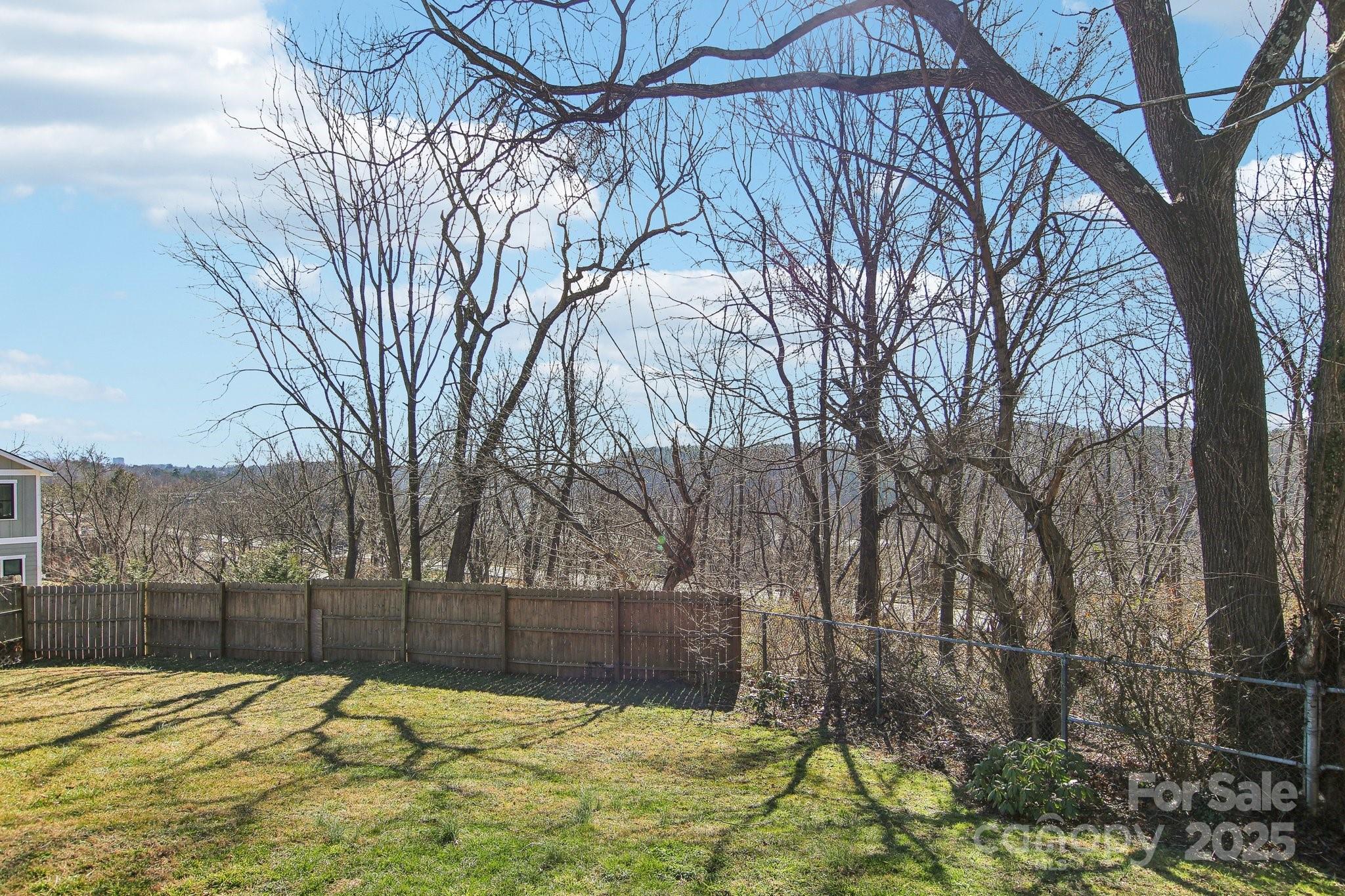 52 Mulberry Street Property Photo 35