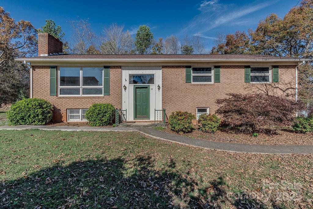 72 Crestwood Loop Property Photo