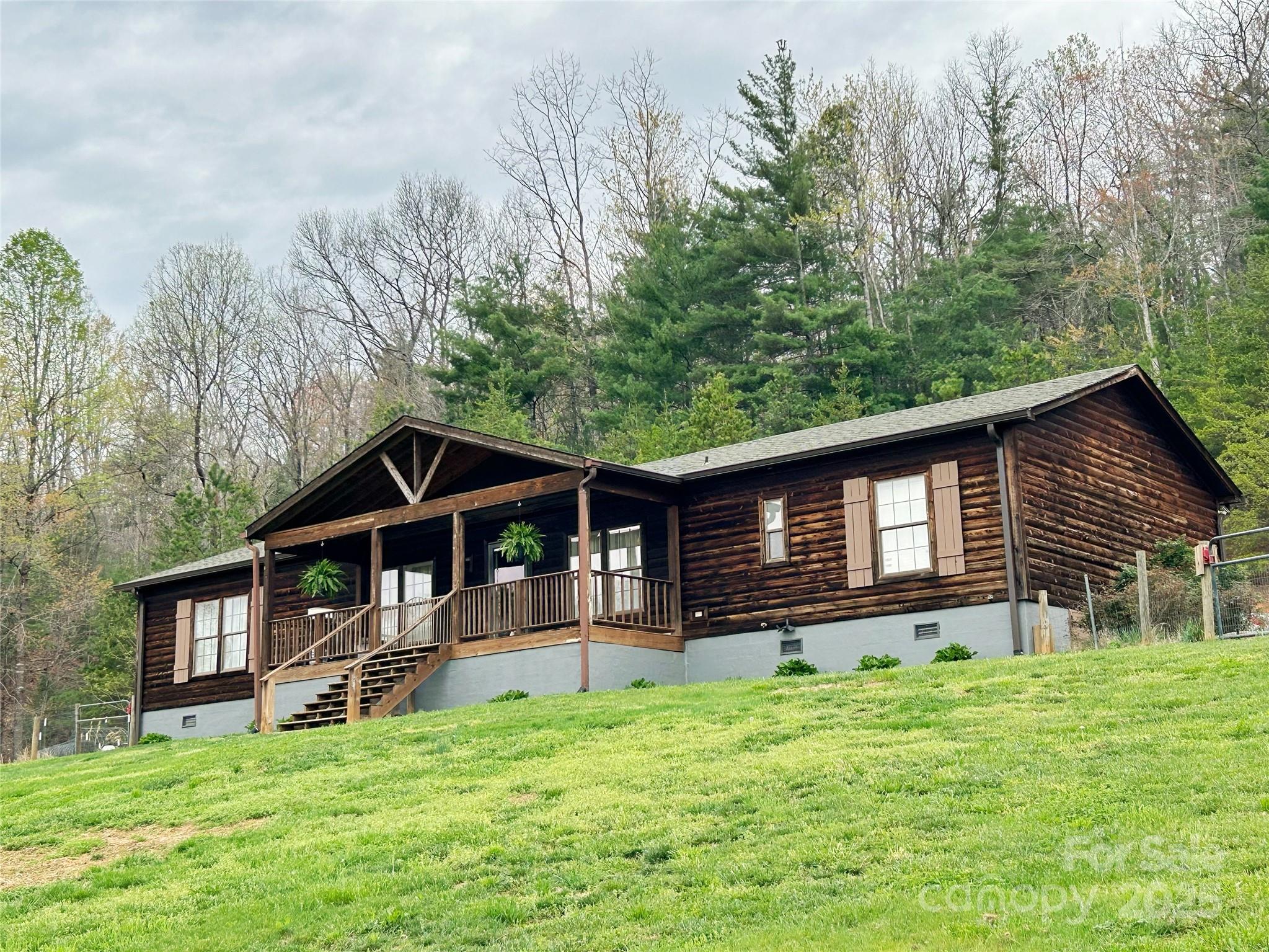 176 Browntown Road Property Photo 1