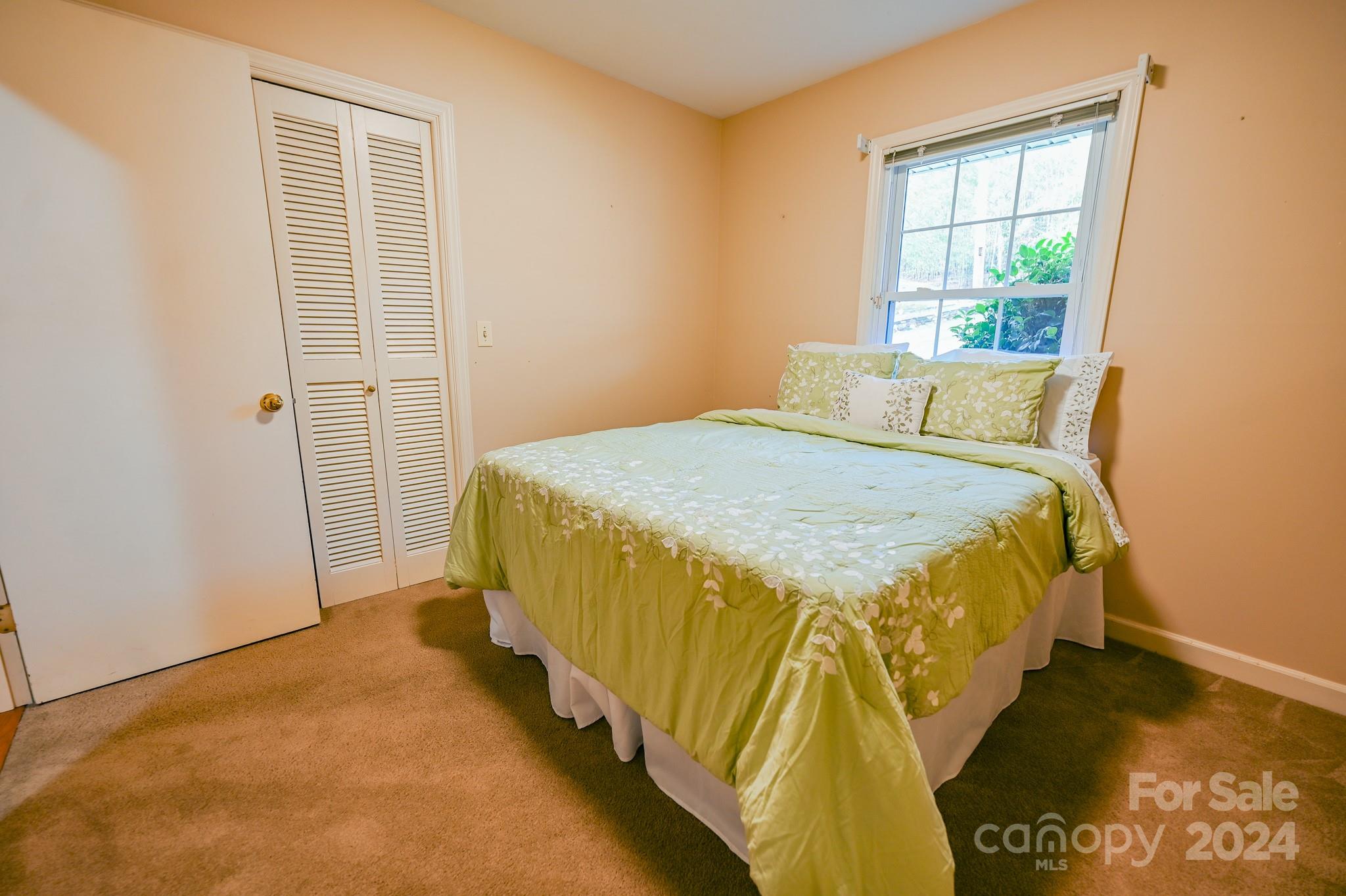 183 Creekside Drive Property Photo 26